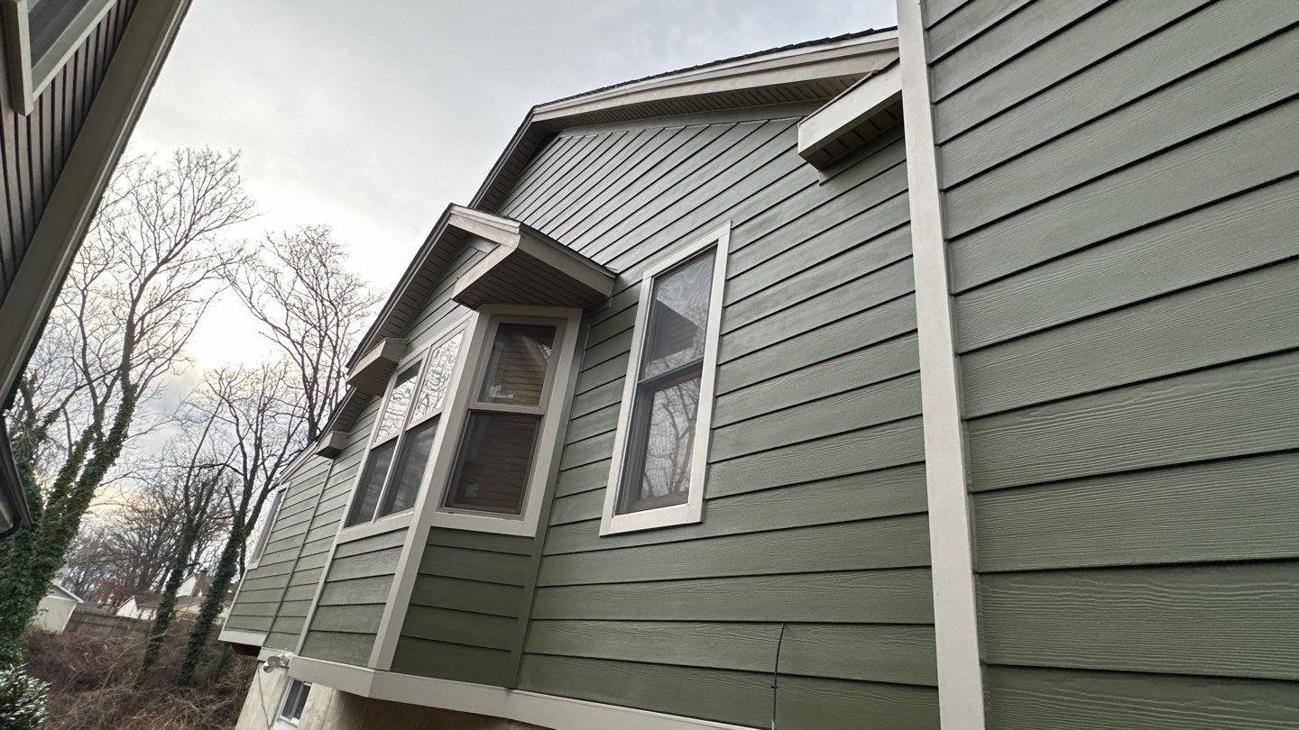 Siding Installation using JH Batten Smooth by ExteriorPros