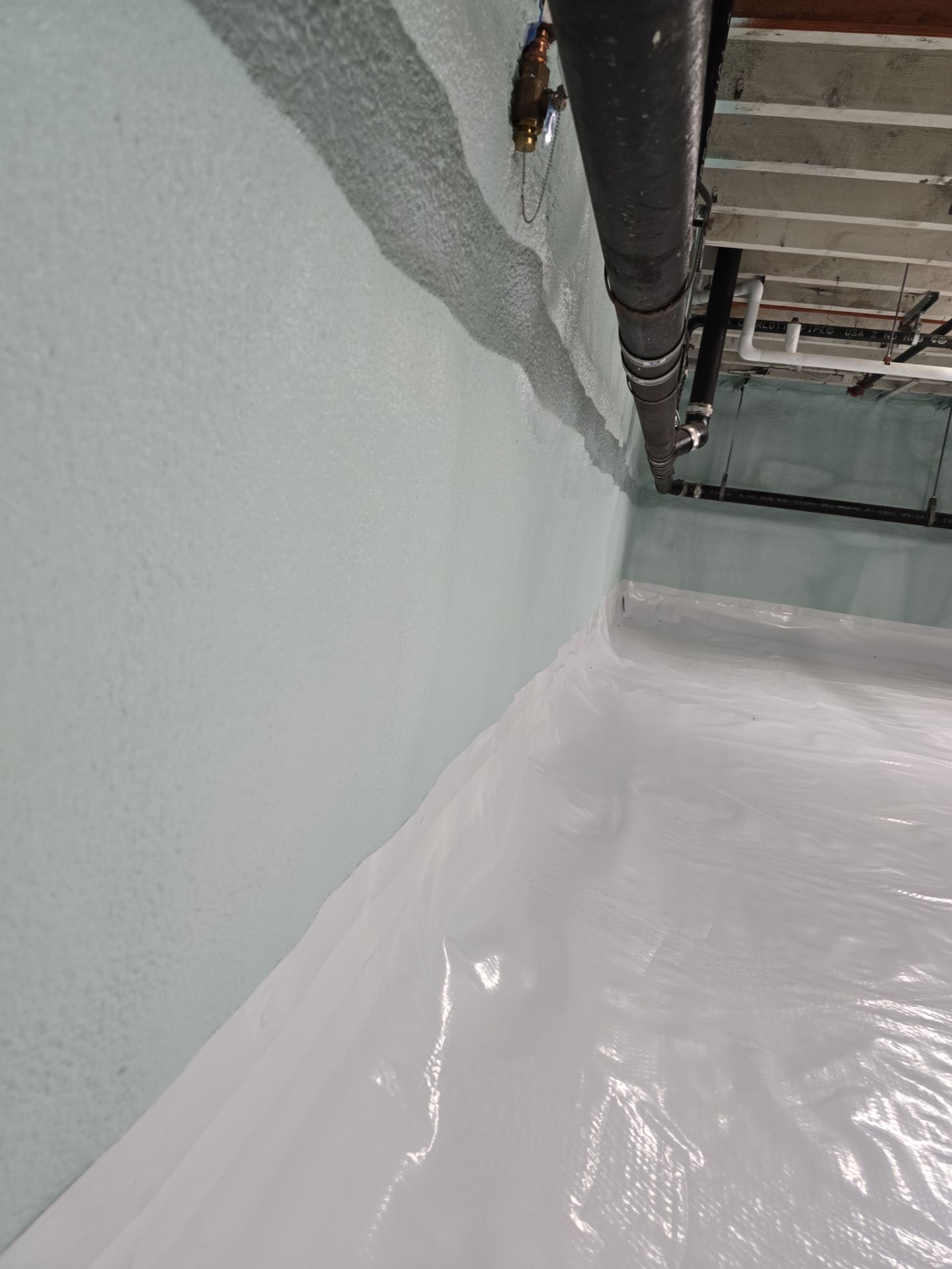 Crawl Space Encapsulation using Closed Cell Spray Foam by NYS Foam & Energy