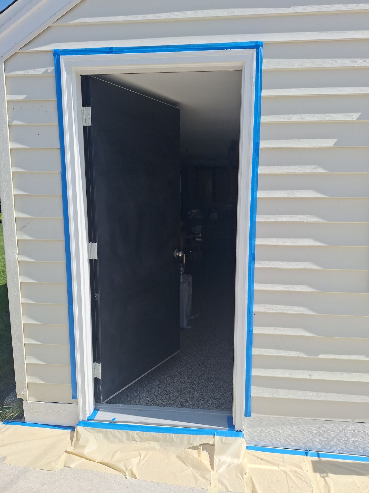 Epoxy Flake Garage Floor & Foundation Refresh – Seamless, Durable, and Clean Finish by Gordon Painting
