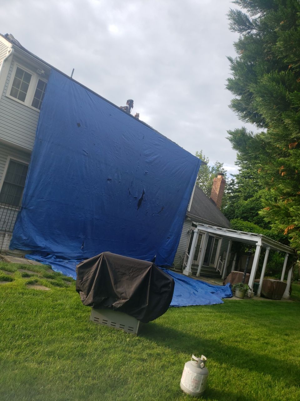Roof Replacement by American Home Contractors