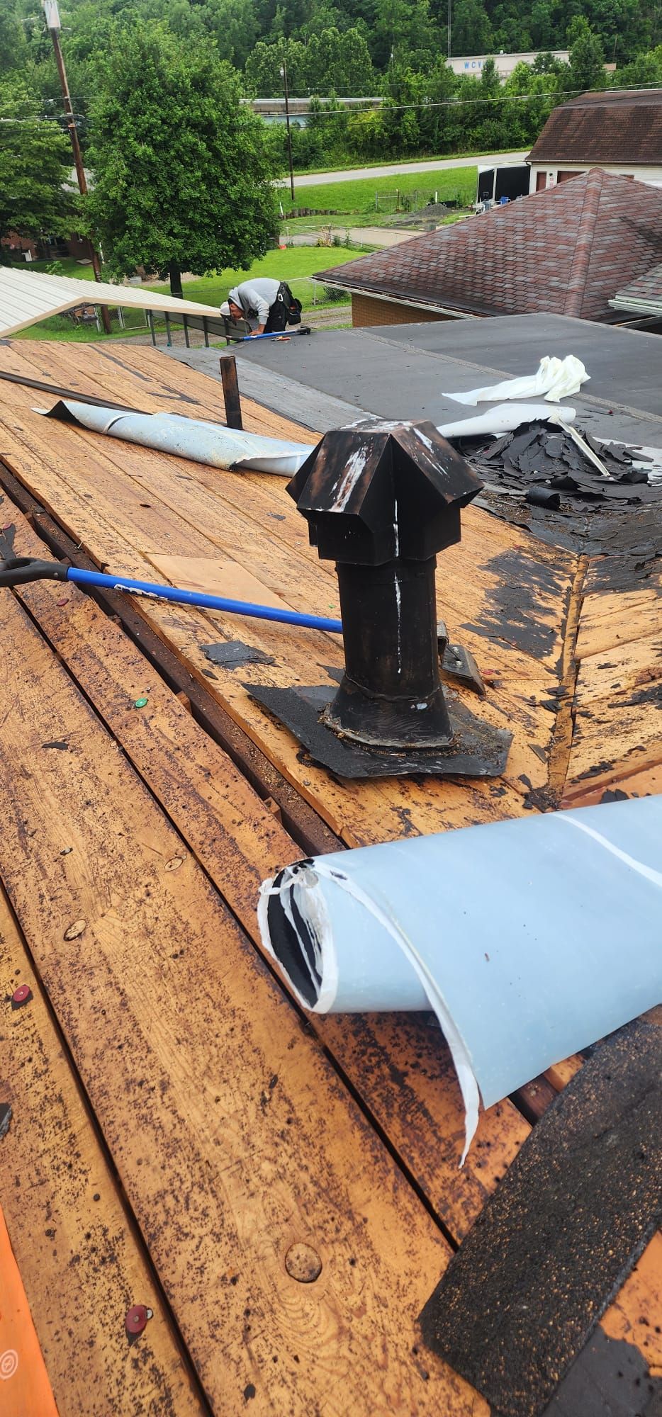 Residential Roofing Installation using GAF Timberline HDZ Mission Brown by Rainstoppers Roofing