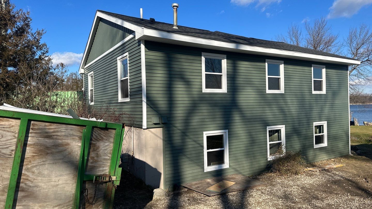 Siding Replacement using CertainTeed Restoration Classis D4 by 180 Contractors