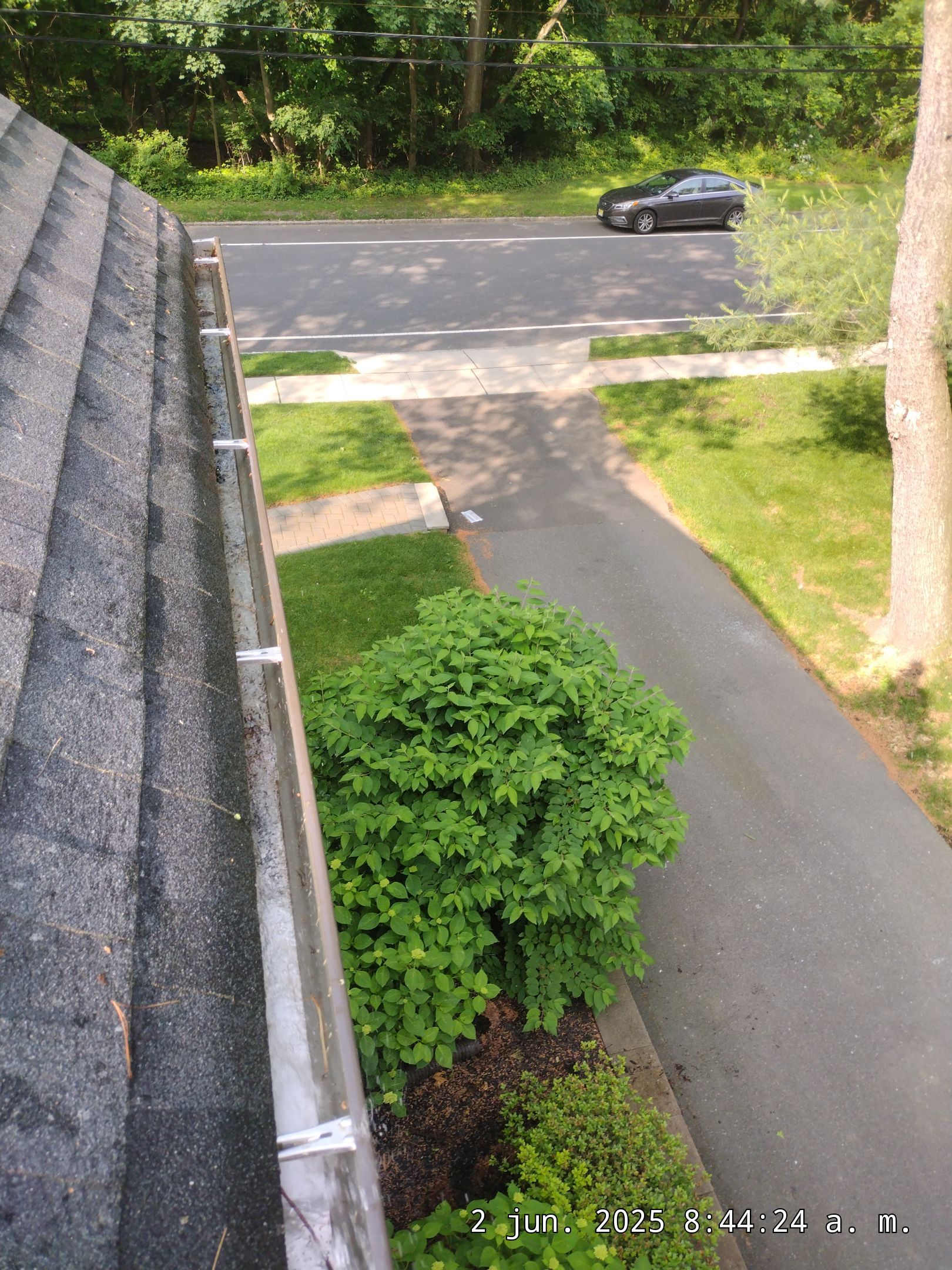 Comprehensive Gutter Cleaning and Debris Removal in Summit by NJ Home Maintenance Services