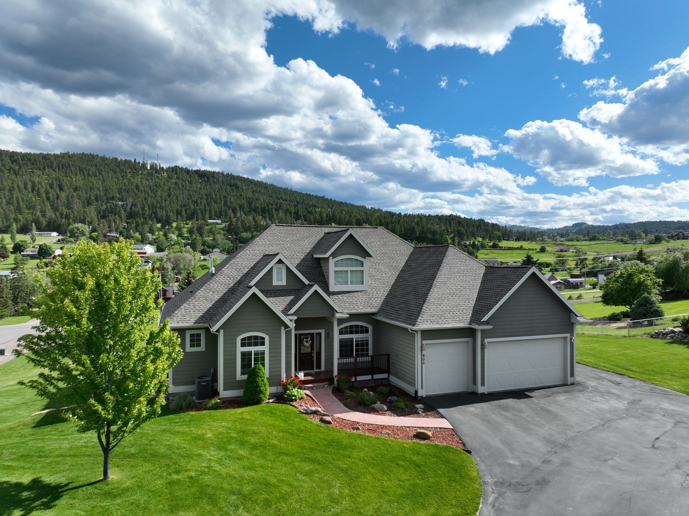 GAF Timberline HDZ - Weathered Wood by Montana Roofing Solutions