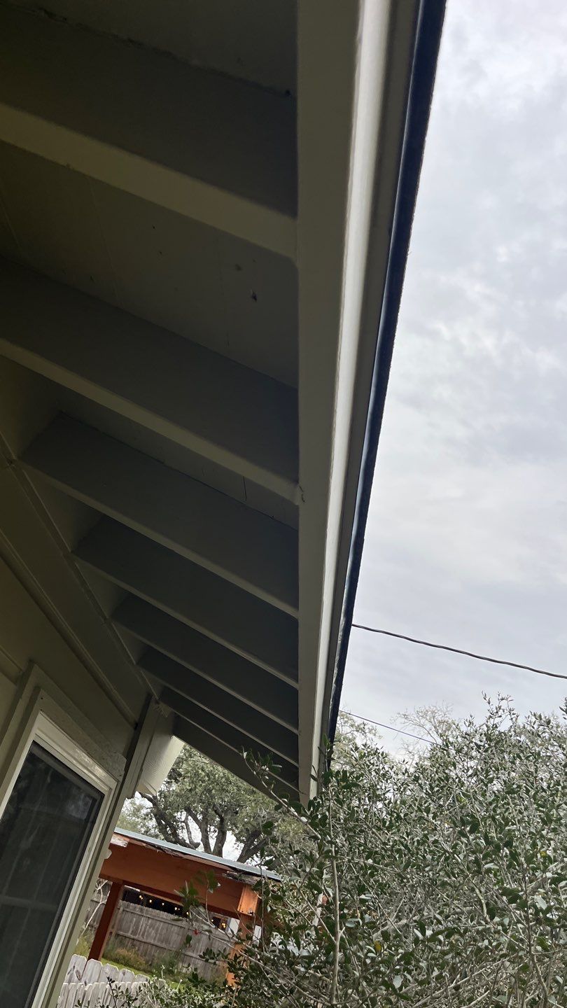 Sinton Texas Roofing by Bayfront Roofing and Construction
