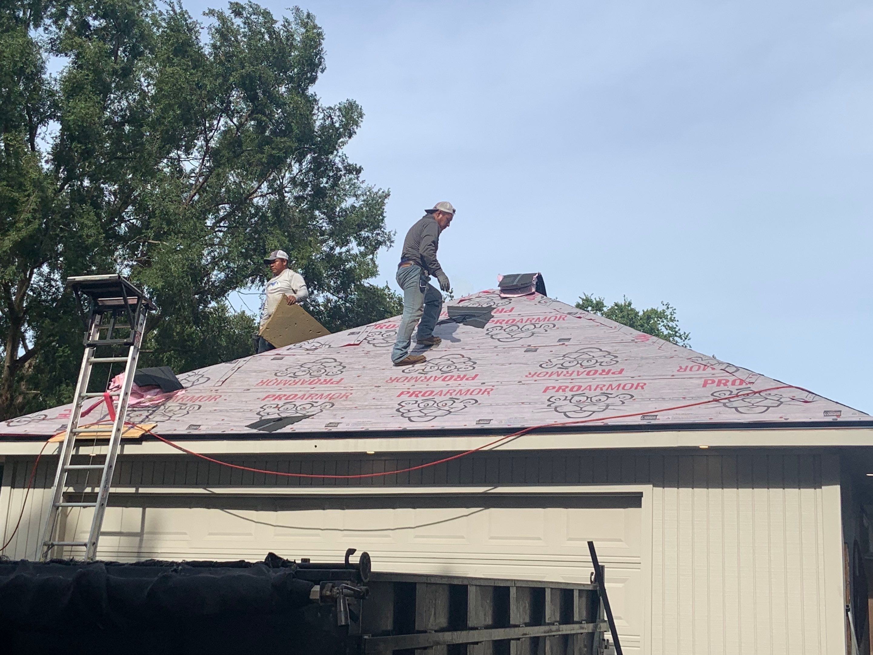 Residential Roofing Installation using Owen's Corning Duration (Lifetime) Shingles by Roof Repair Company