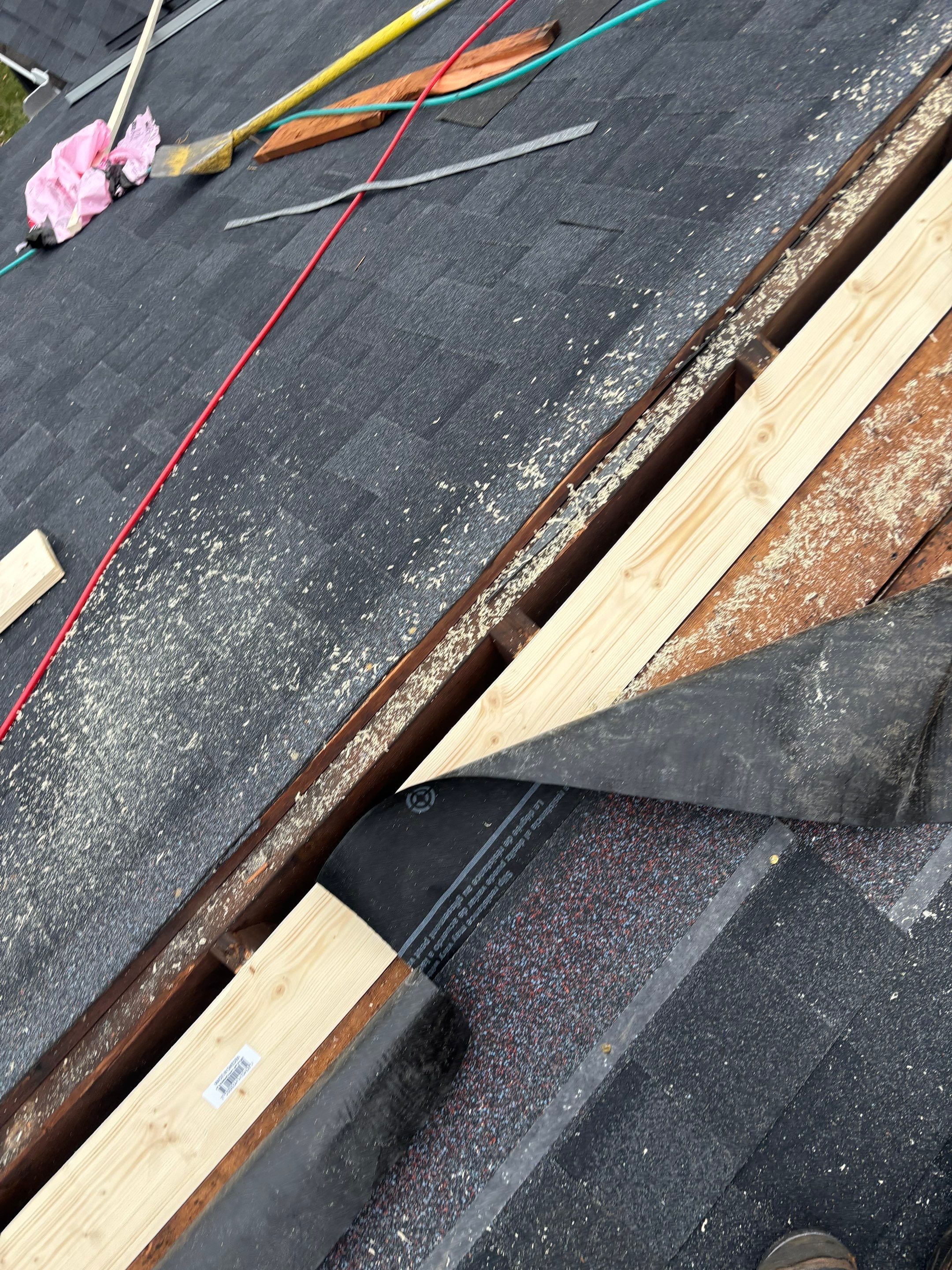 Roof Replacement using Owens Corning Onyx Black by 180 Contractors