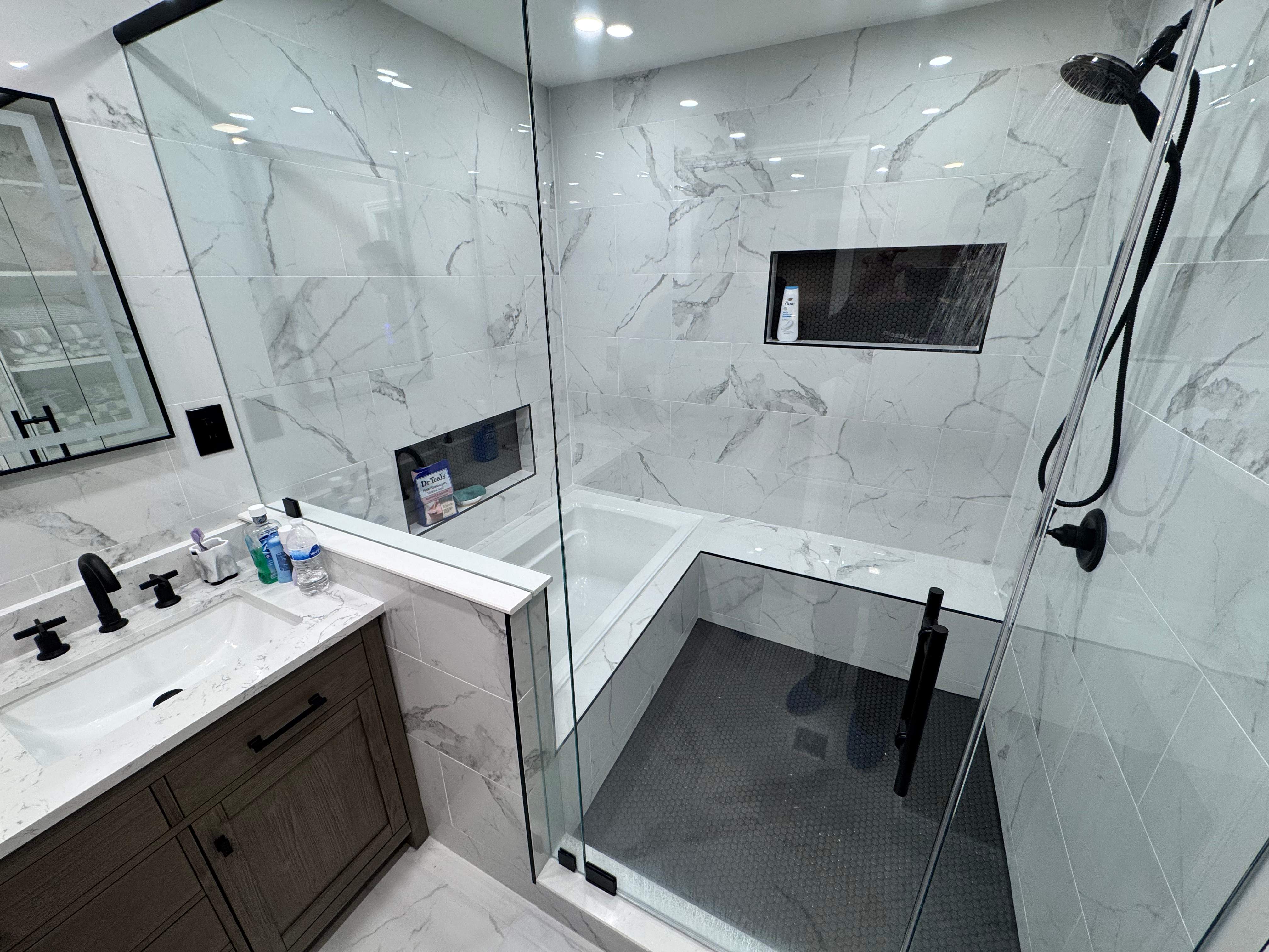 Master bathroom renovation by Prudencio