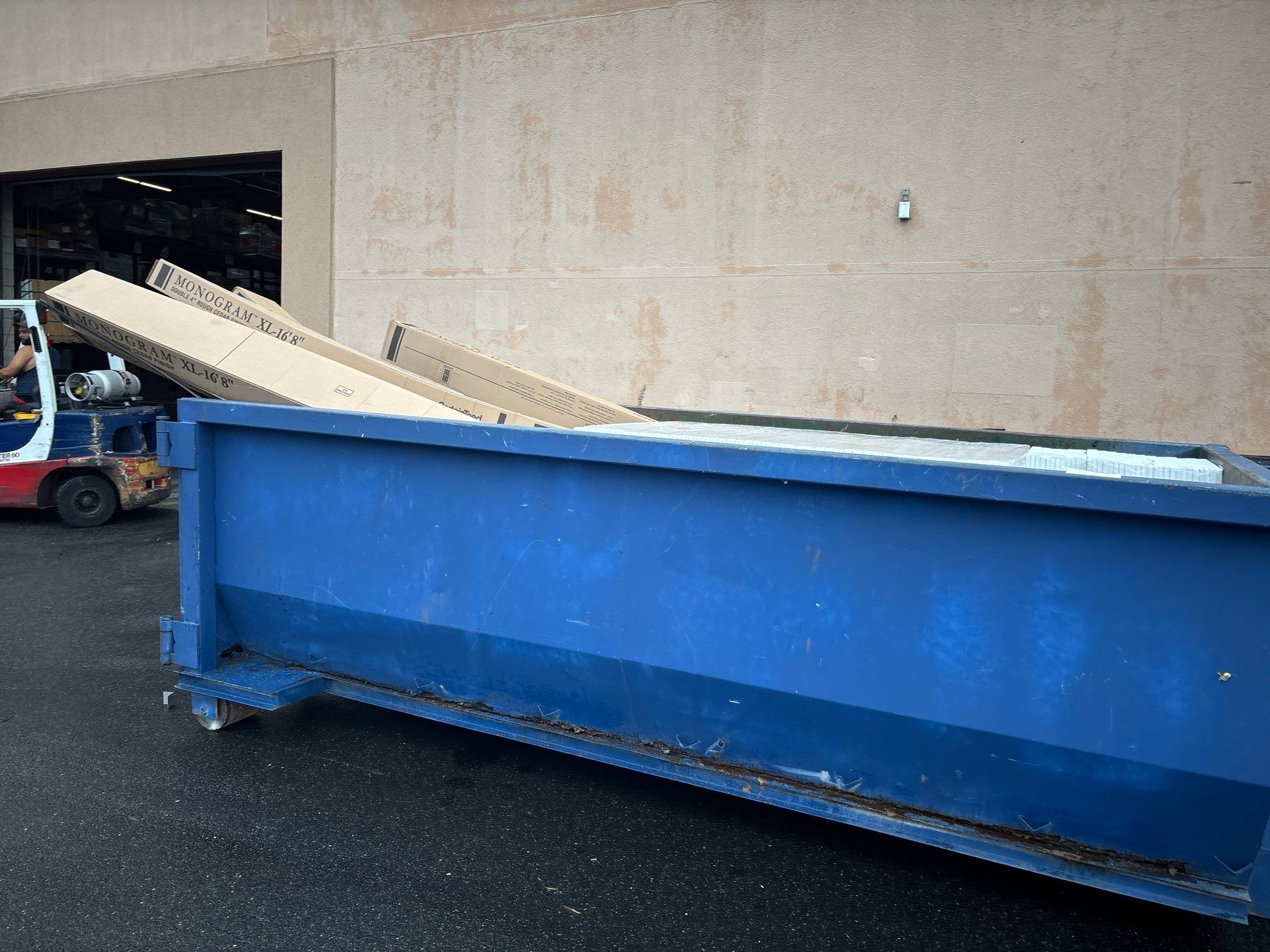 Siding Installation using CertainTeed Monogram Vinyl Siding - D4 - Granite Gray by A Plus Exterior