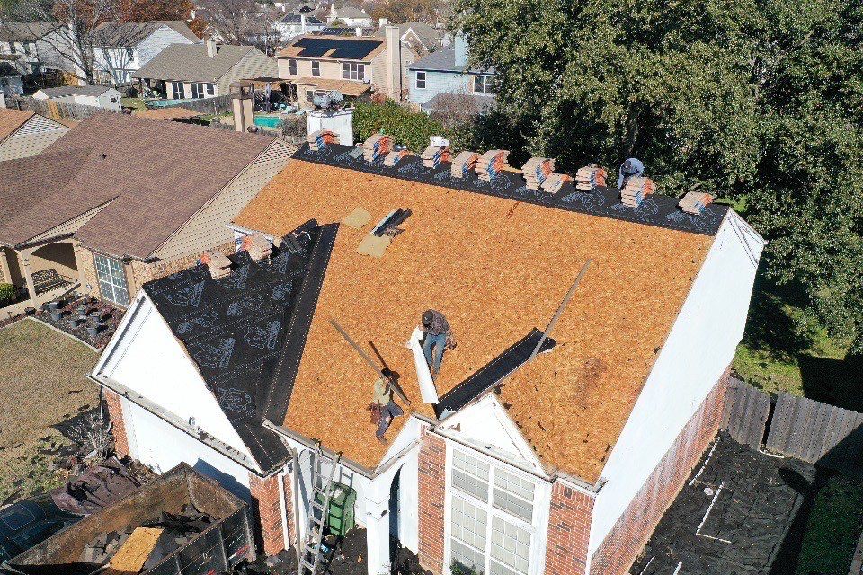 Arlington, TX - Upgrade, Impact Resistant Class 4 Shingles by DT Roofing - Seth Wells