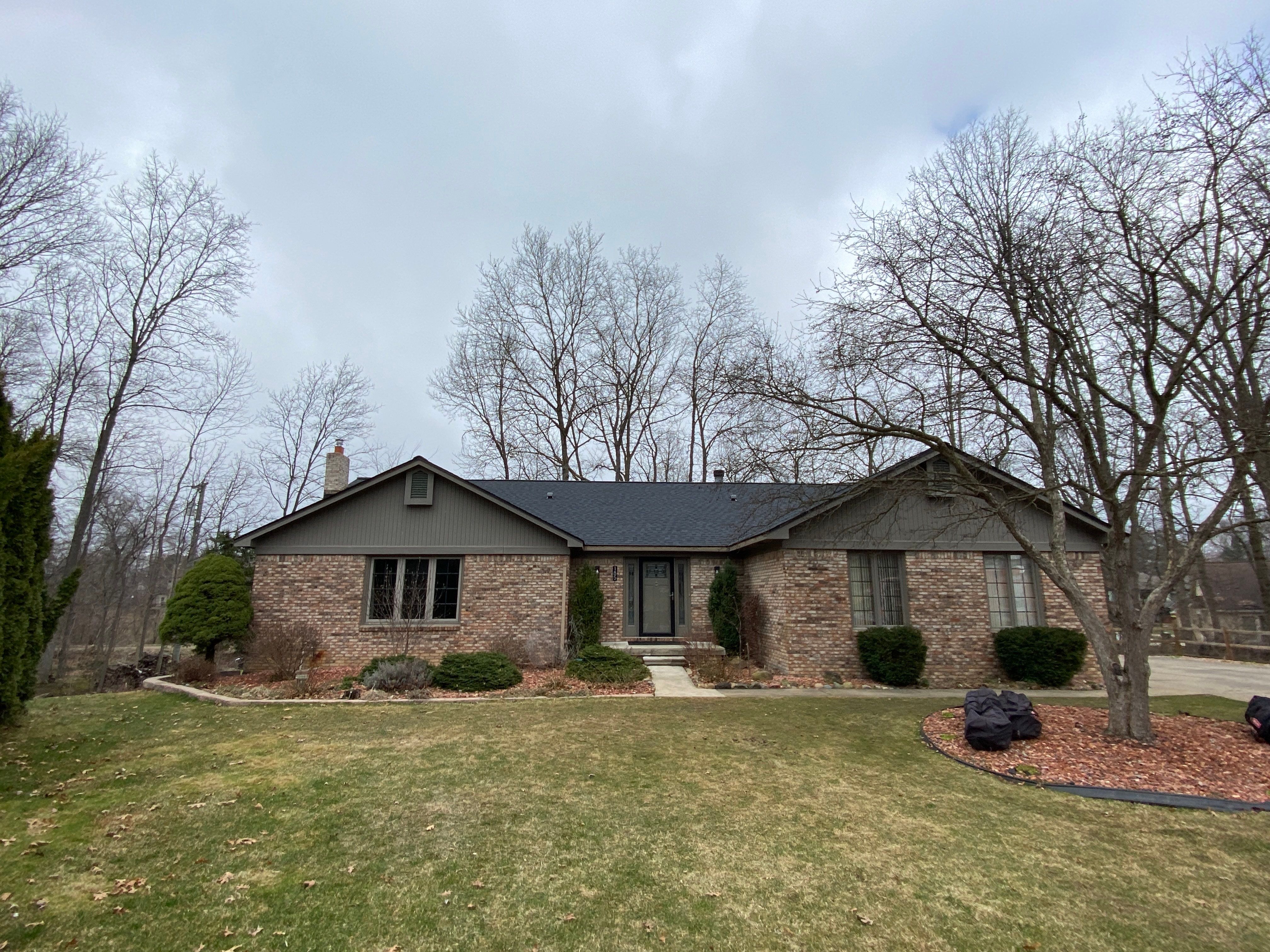 Roof Replacement using CertainTeed Landmark by 180 Contractors