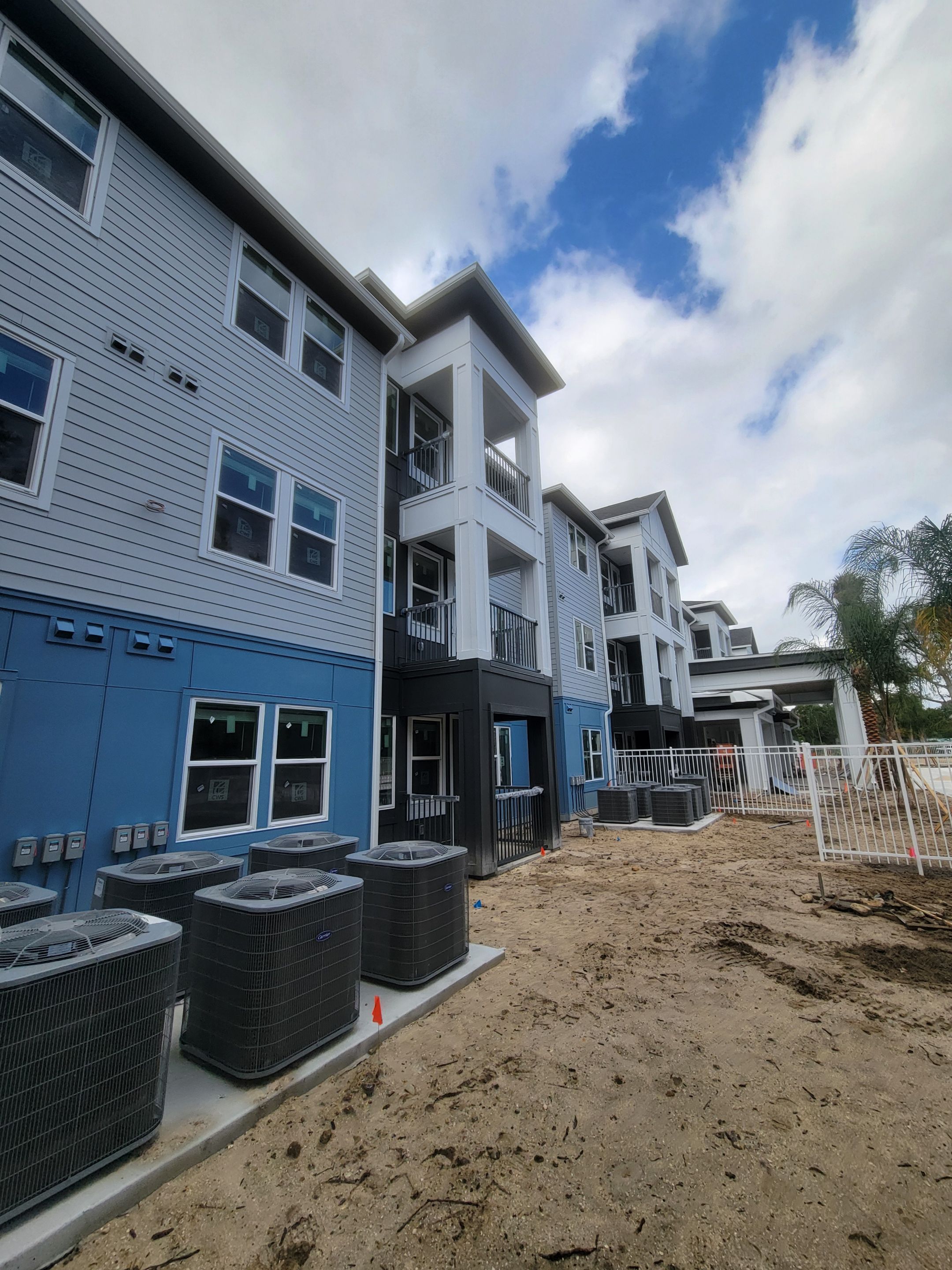 7-Inch Seamless Gutters for Large Roofs in Daytona Beach FL by Gutter Professors