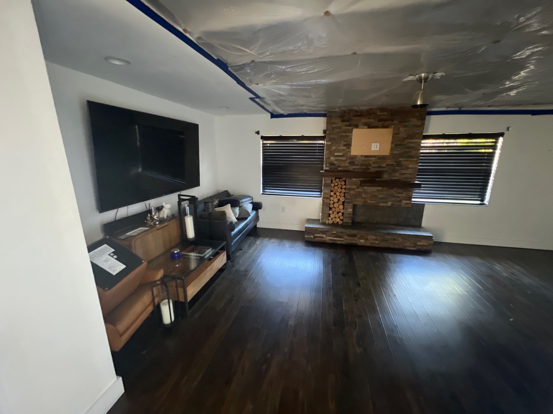 Windstorm Damage & Multi-Room Water Mitigation in St. Petersburg by Right On Time Restoration