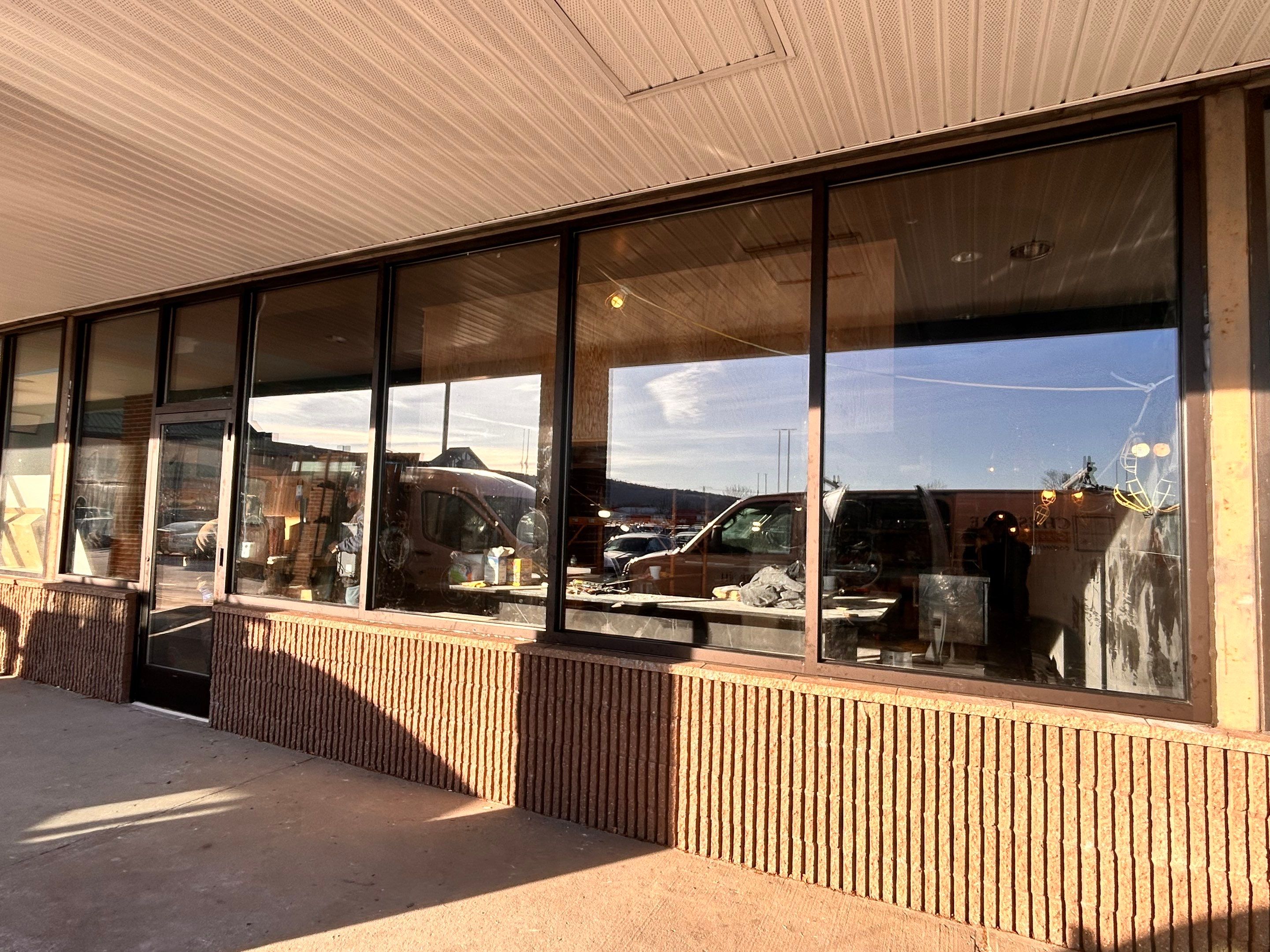 Saka Hibachi - Commercial Door & Storefront by Cheshire Glass Company