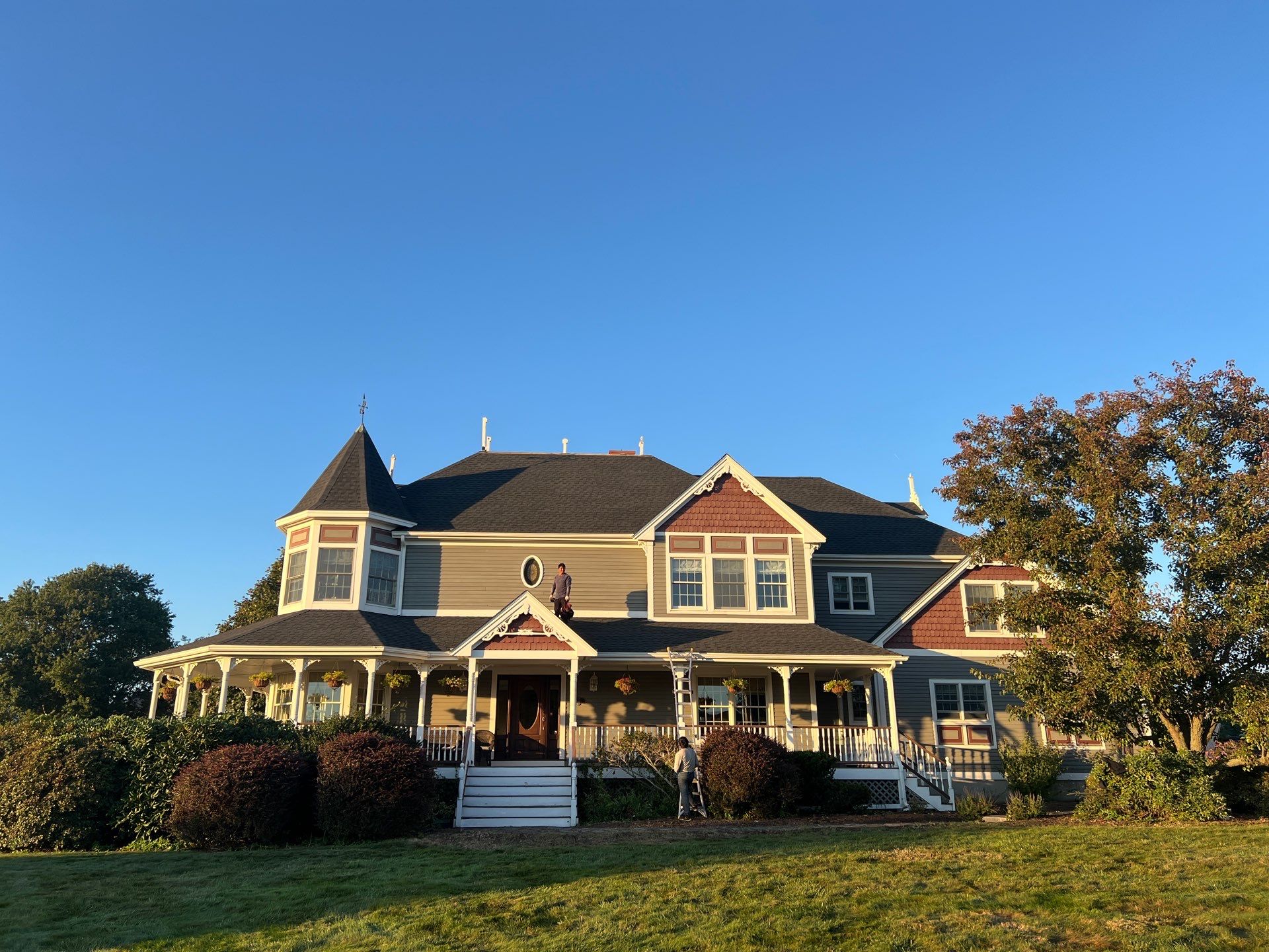 King Charles Oceanview Victorian - Architectural Asphalt by Rinaldi Brothers