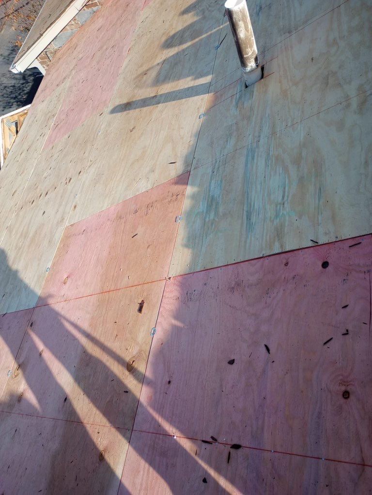 Alexandria: Residential Roof Replacement with CertainTeed Landmark Pro in Max Def Georgetown Gray by RM Banning, Inc.