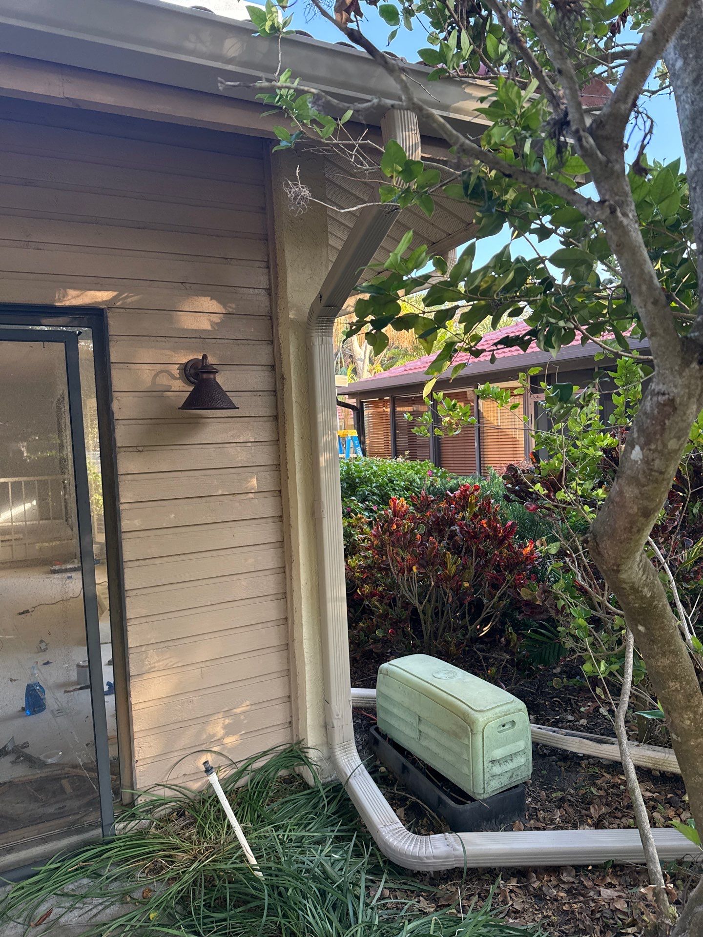 Seamless Gutter Installation in Sarasota FL by Gutter Professors