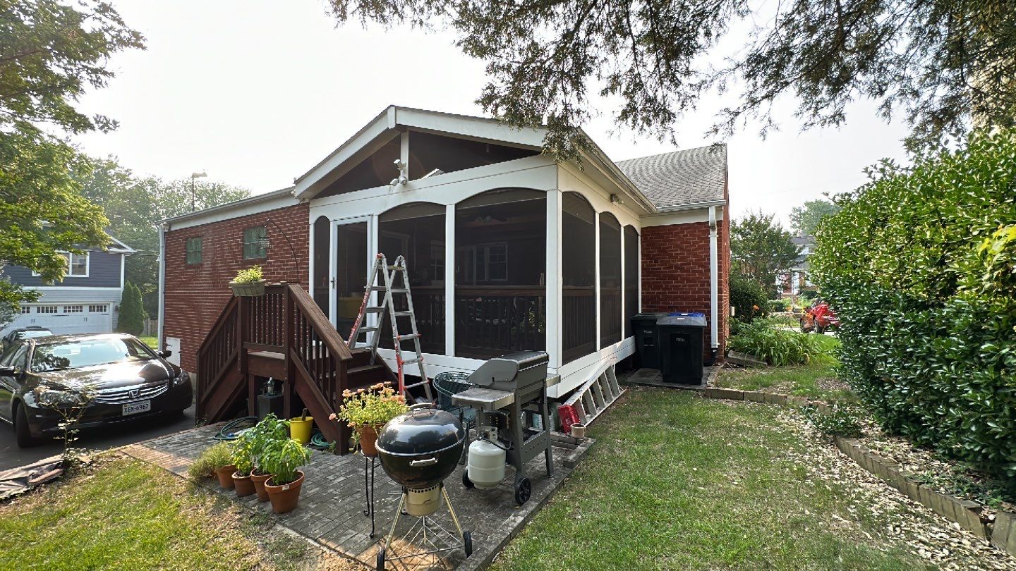 Arlington: CertainTeed Landmark Designer Shingles in Colonial Slate by RM Banning, Inc.