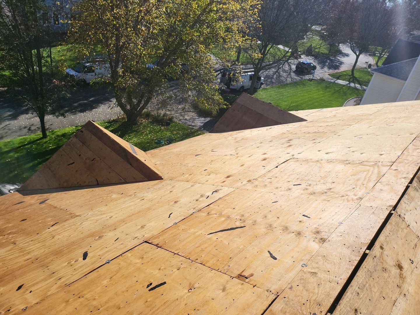 Residential Roofing Installation using Certainteed Landmark Moire Black by A Plus Exterior