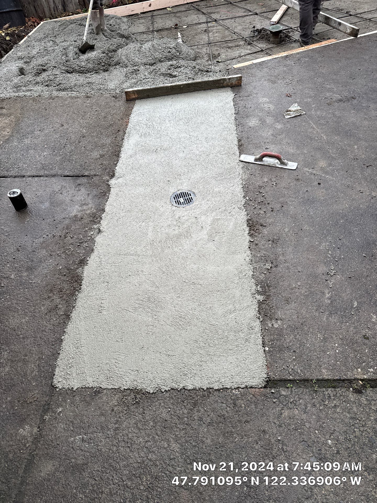 Concrete Sidewalk & Walkway |  by Jireh Asphalt & Concrete Inc 