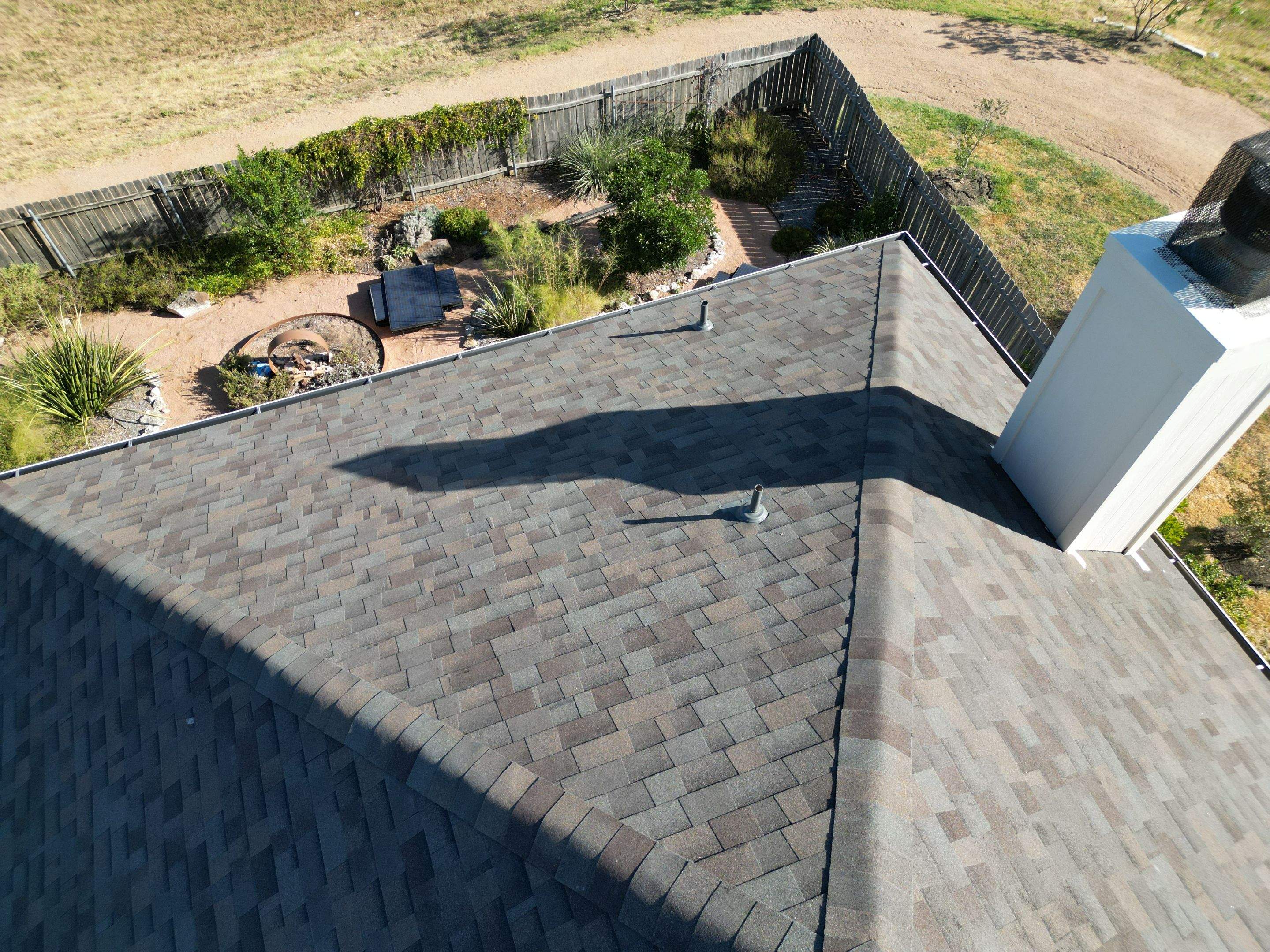 Natural Wood - Malarkey Highlander by RoofsOnly.com