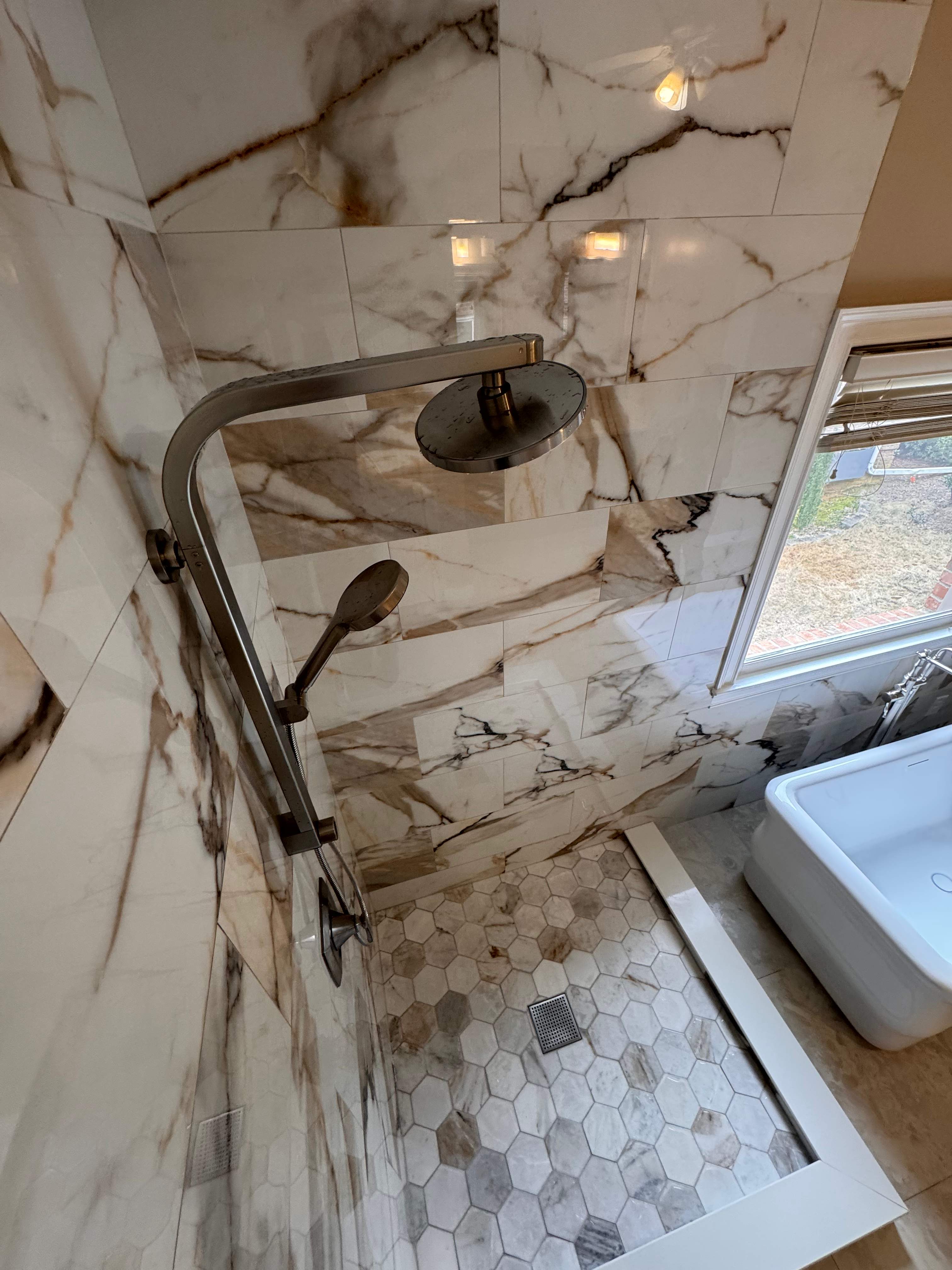 Master bathroom renovation by Prudencio