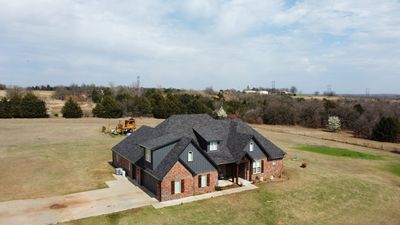Owens Corning - Black Sable