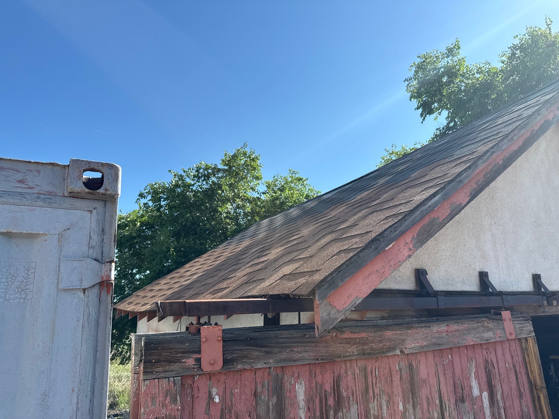 Petrali Roofing featured photo.