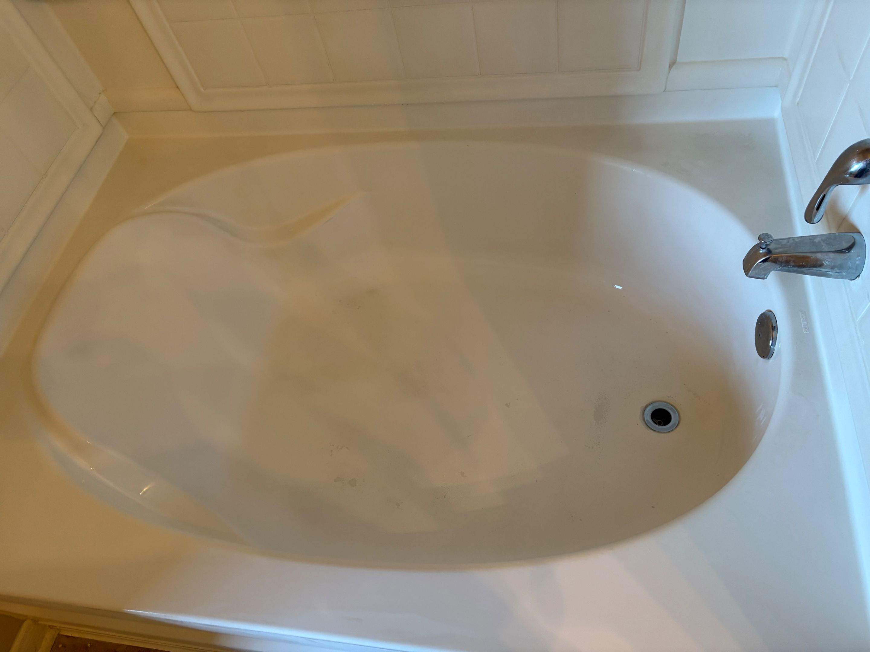 Bathtub Refinishing by Surface Experts - Cypress / North Katy