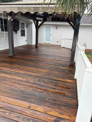 Wood Deck using Wood Sealant