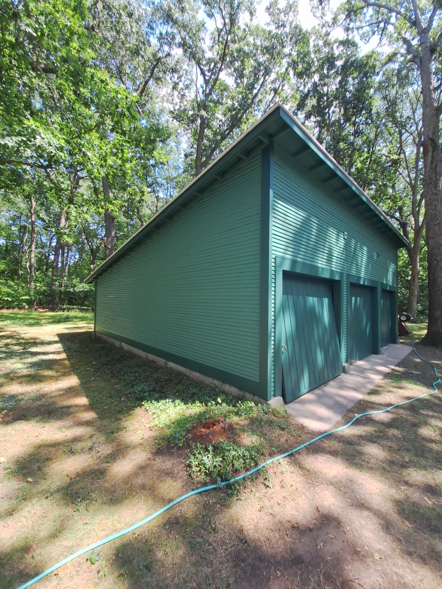 Garage Repaint & Lead-Safe Restoration by Gordon Painting