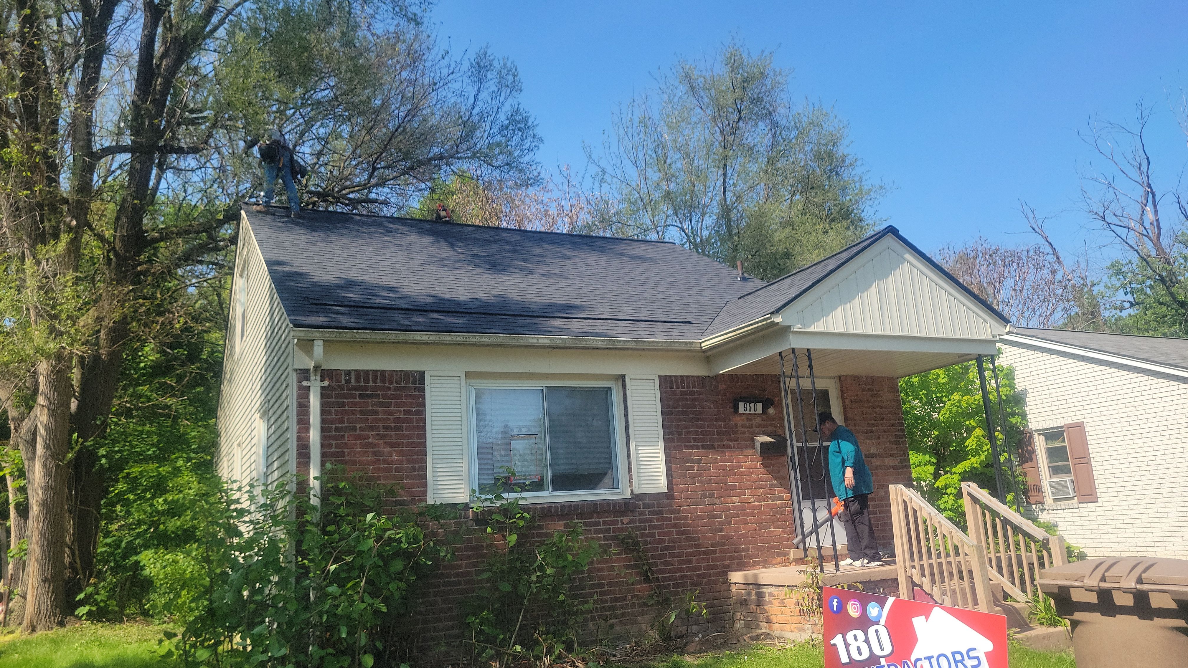Roof Replacement using CertainTeed Landmark by 180 Contractors