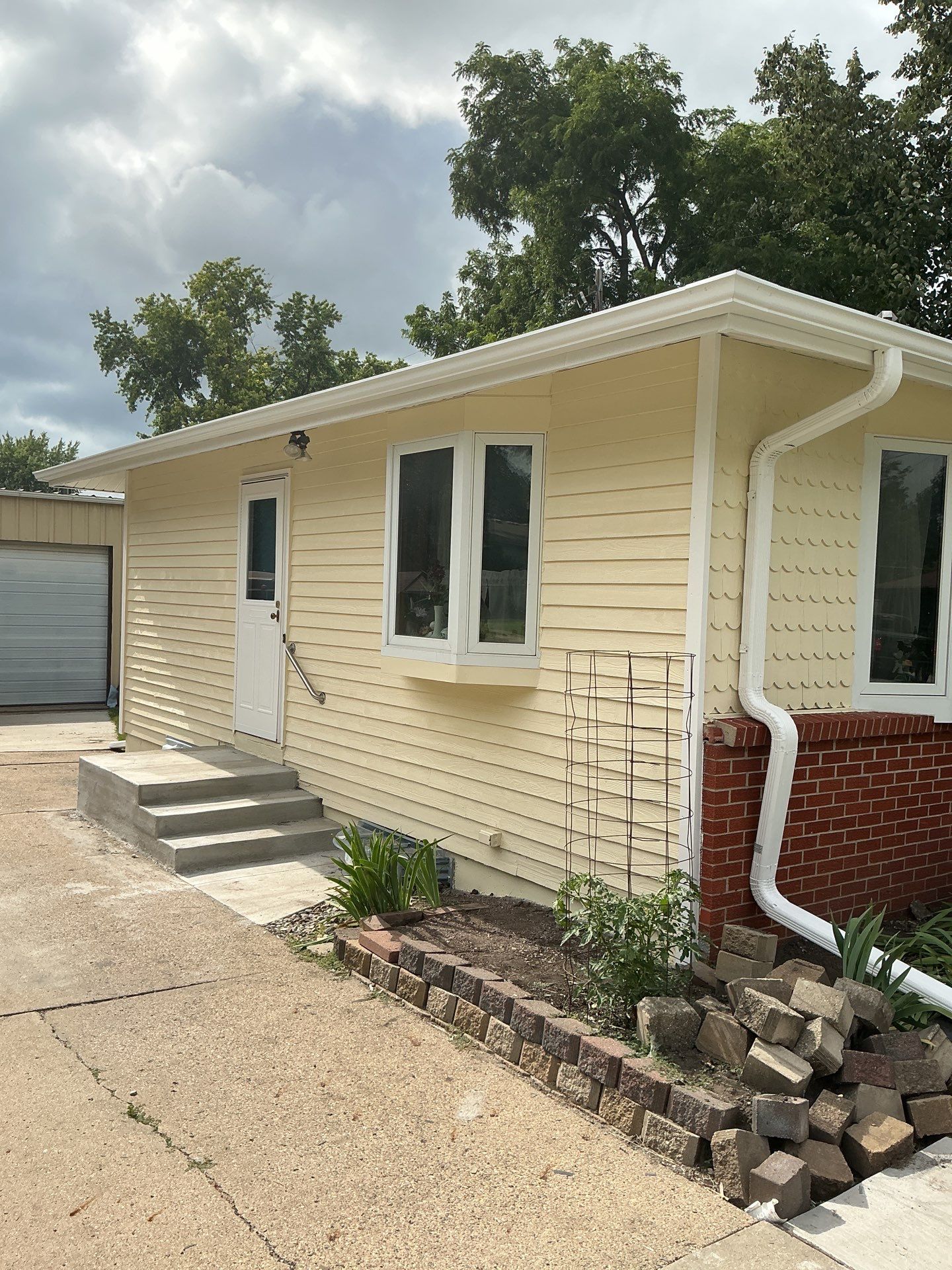 Res Ext Repaint In Ankeny by Midwest Paint LLC