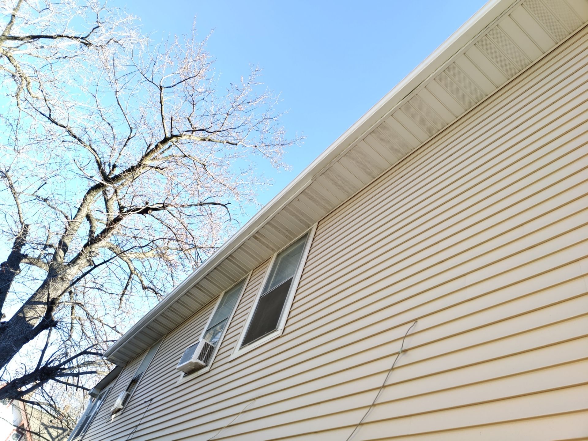 5" Gutters in St. Paul by Next Level Seamless Gutters / Exteriors Inc.