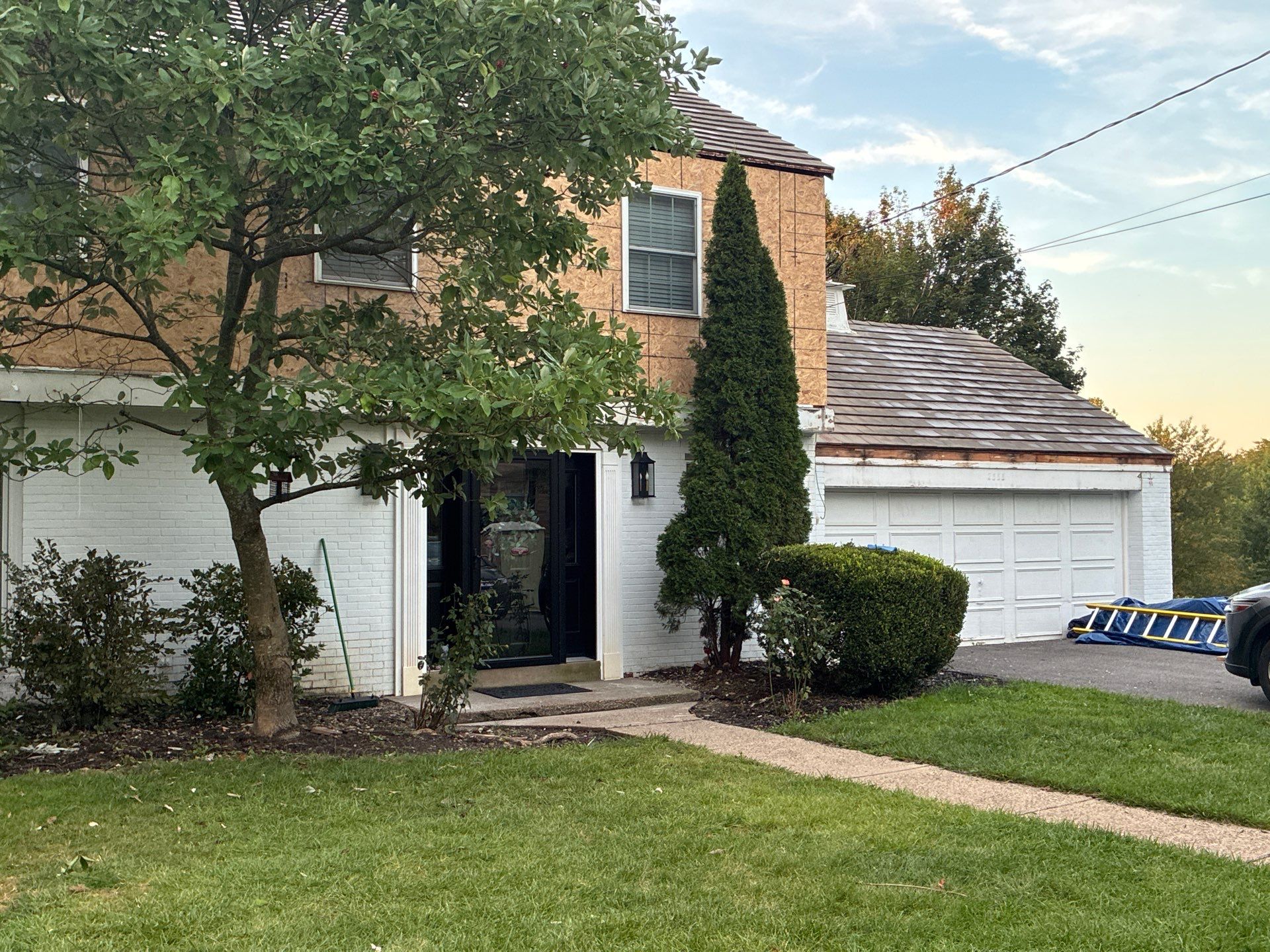 Provia Traditional Lap Siding in White by Ideal Siding Pittsburgh