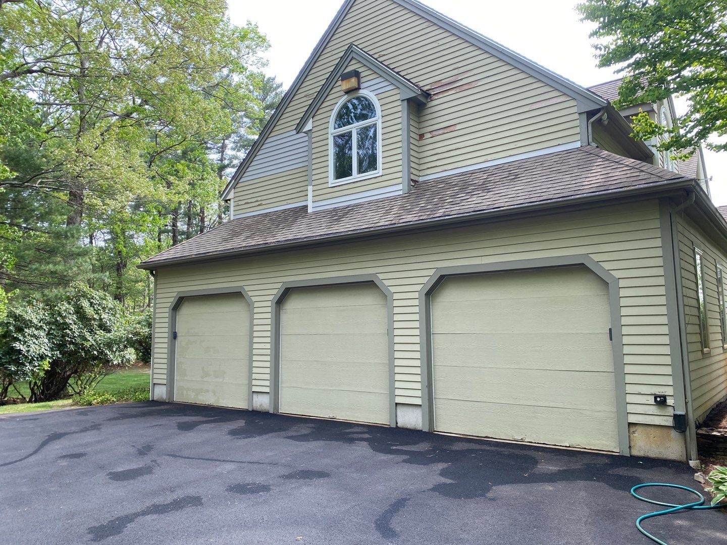 Exterior Painting - Color Match by EXCELLENCE | CARTO