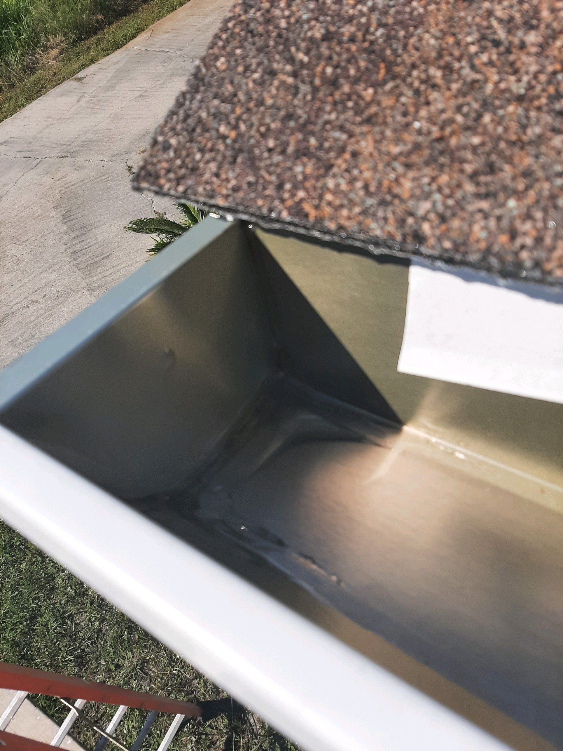 Seamless Gutter Installation using K-Style Gutters by Gutter Professors