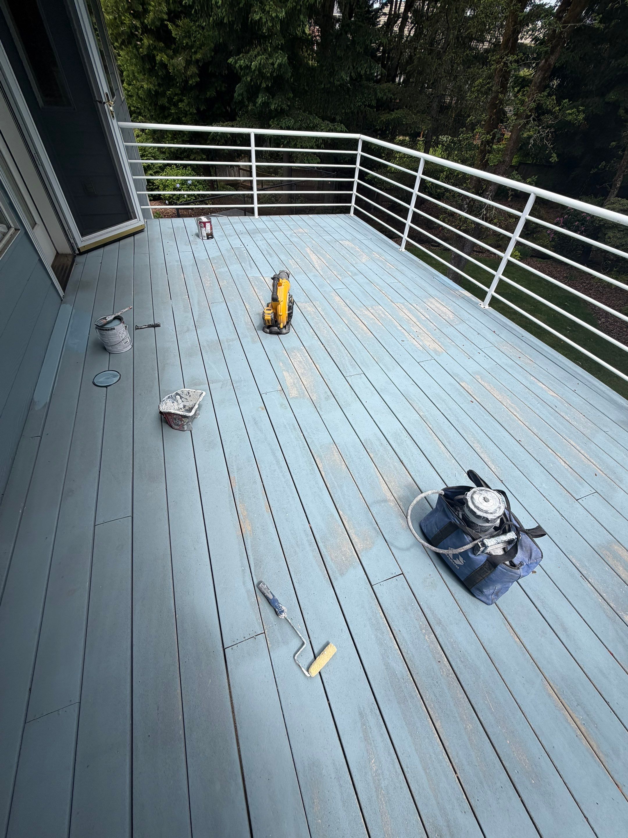 Deck Painting by Handyman State LLC
