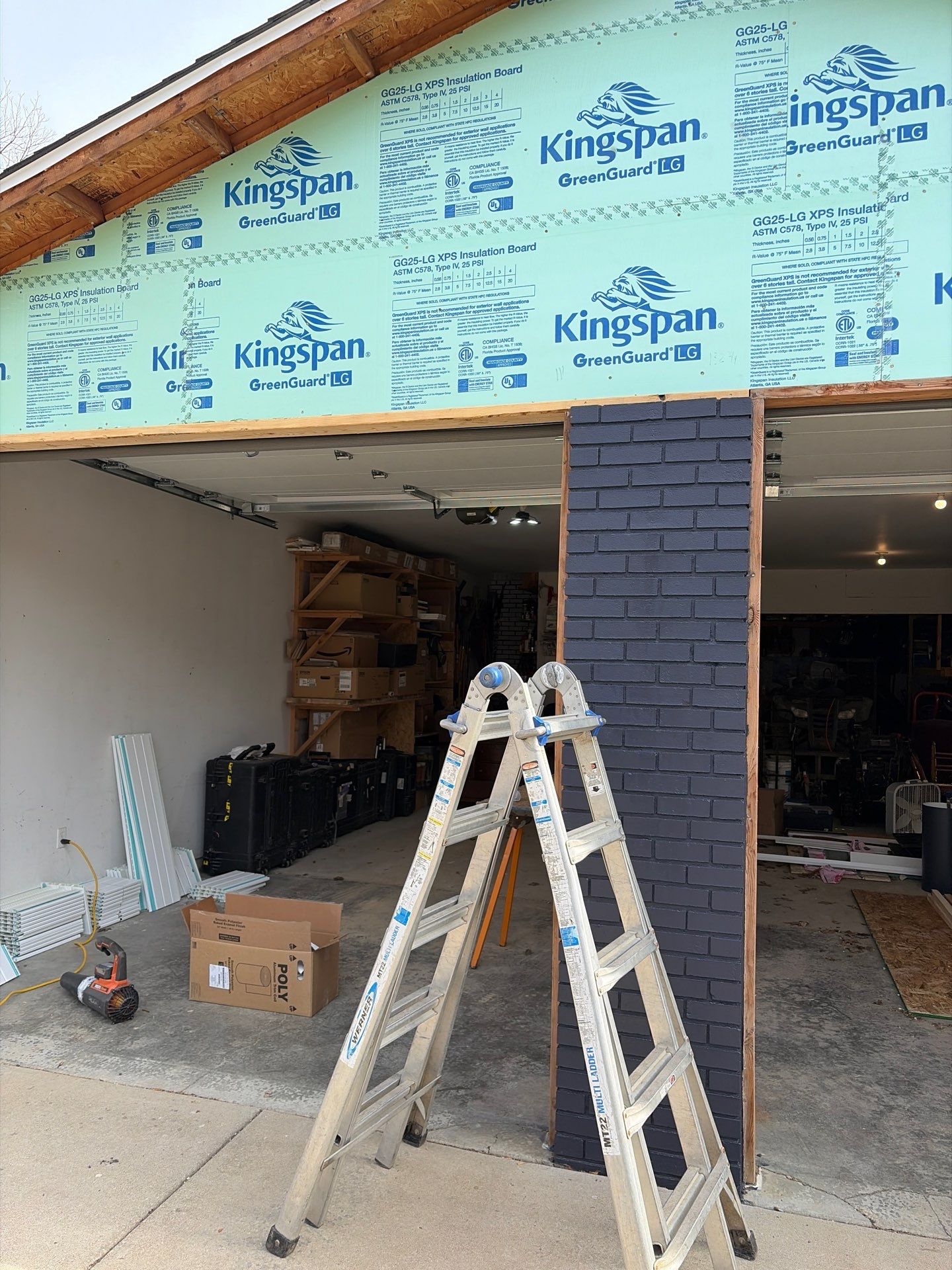Siding Replacement using Alside Charter Oak D4.5" by 180 Contractors