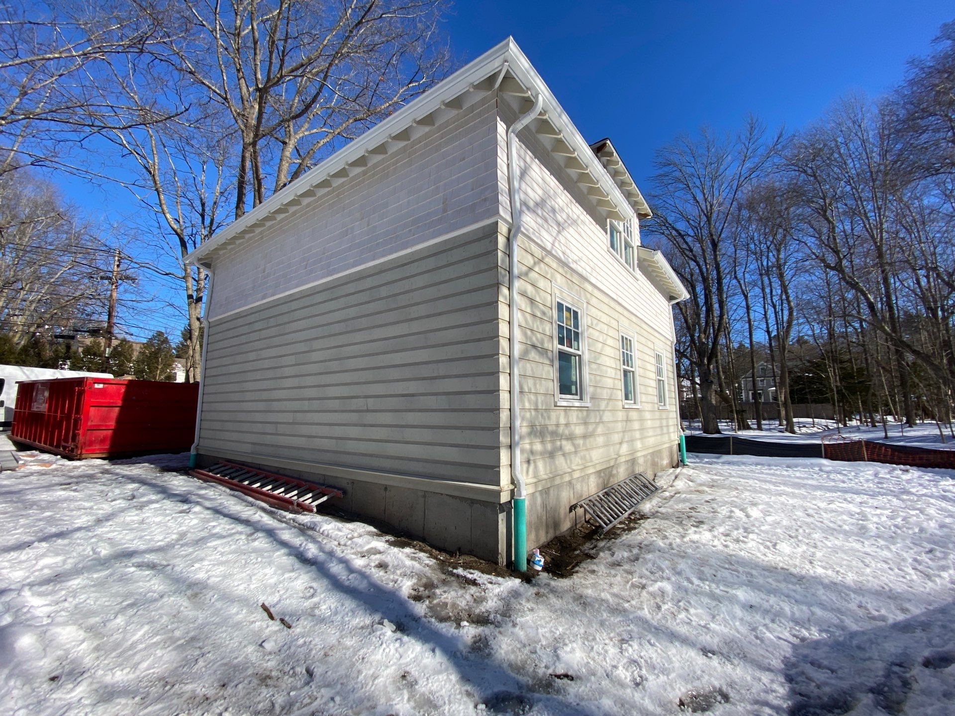 5" Seamless Aluminum Gutter Installation in Lexington, MA by Gutter Pro Enterprises