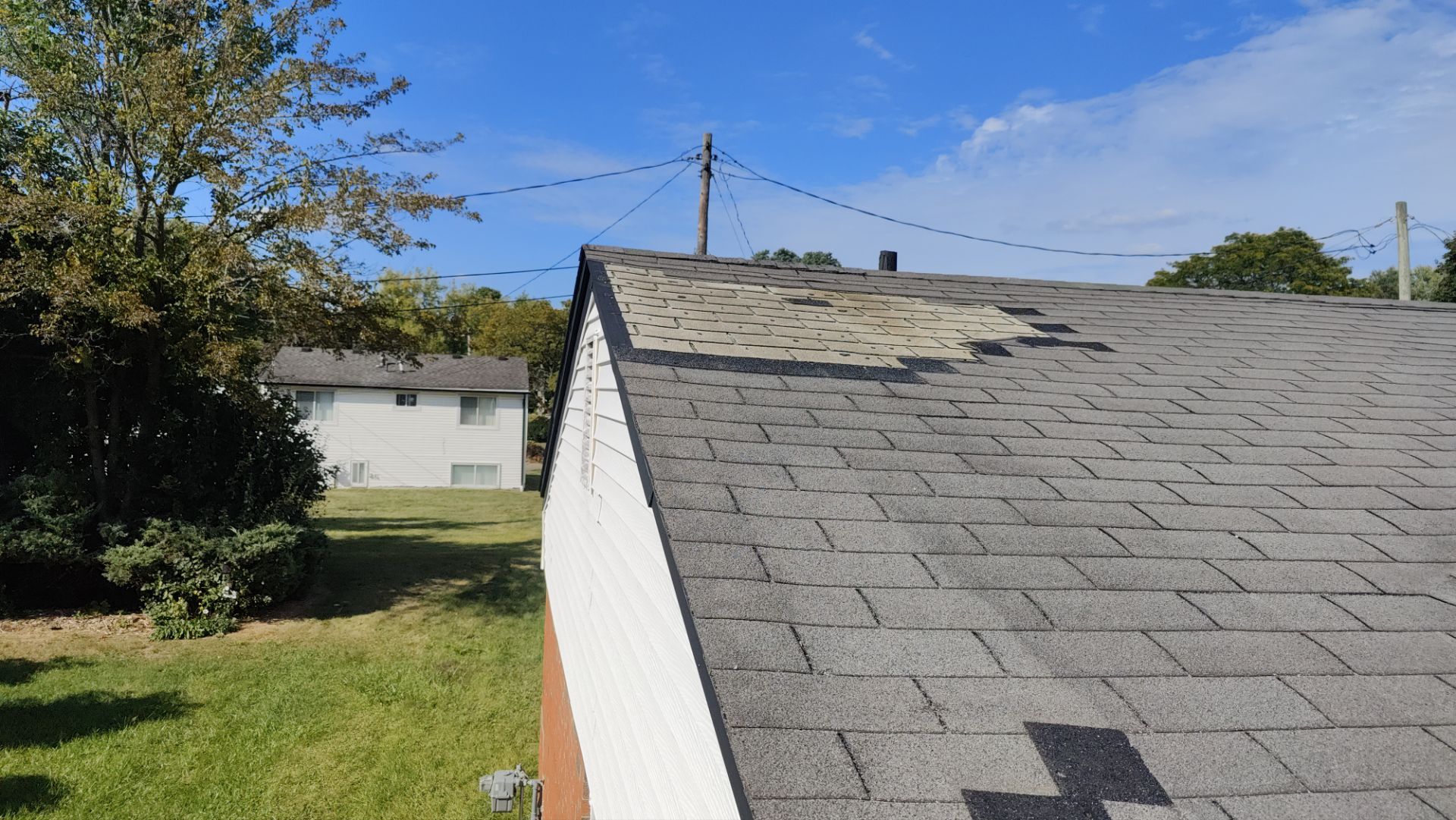 Roof Replacement using Owens Corning Brownwood by 180 Contractors