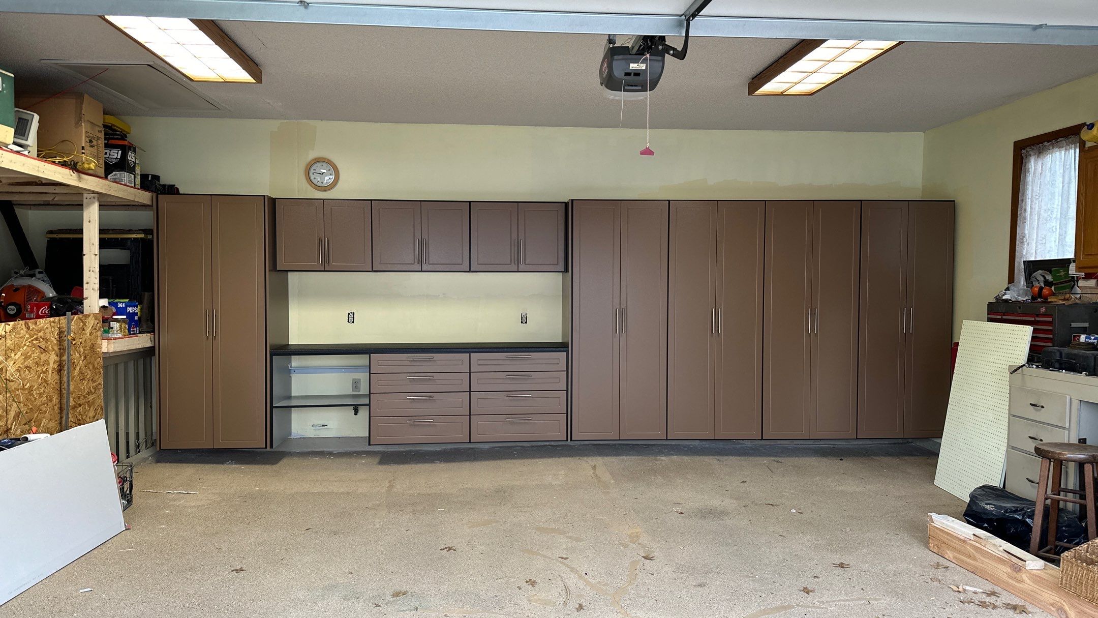 Larry H gets a whole wall of new garage cabinets by Banner Garage