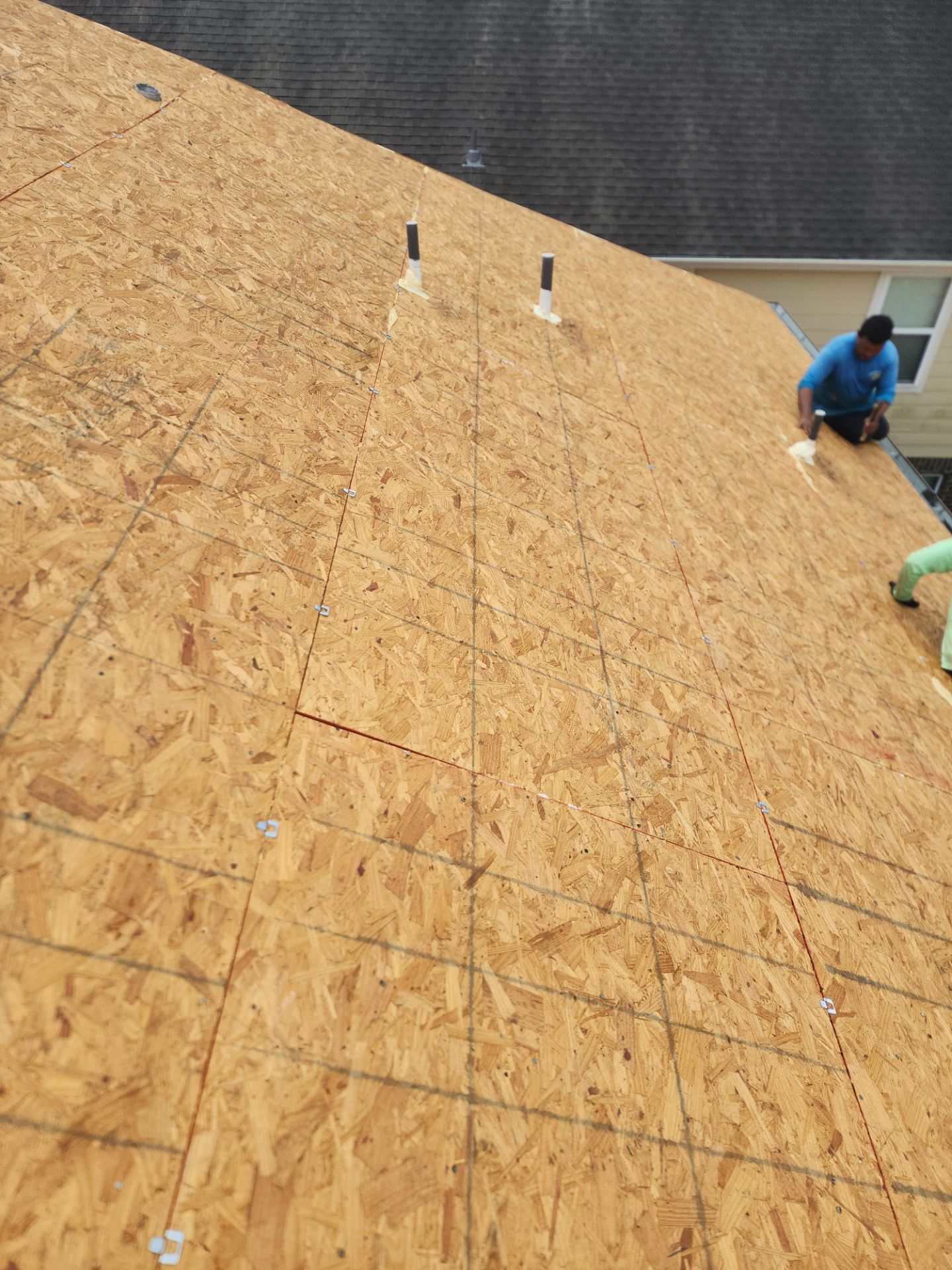 Residential Roofing Installation using Owen's Corning Duration (Lifetime) Shingles by Roof Repair Company