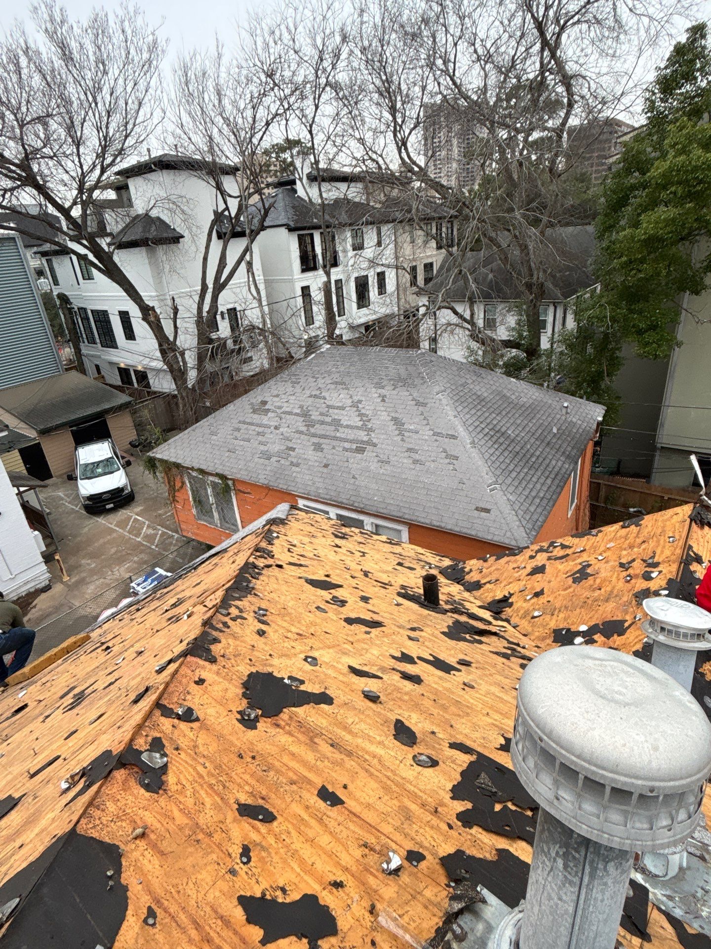 Roof Replacement Houston by Roof Repair Company
