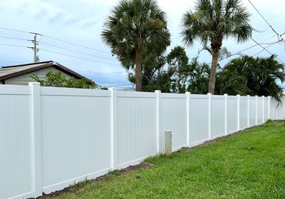 Vinyl Fence Installation using Vinyl Privacy Fence 