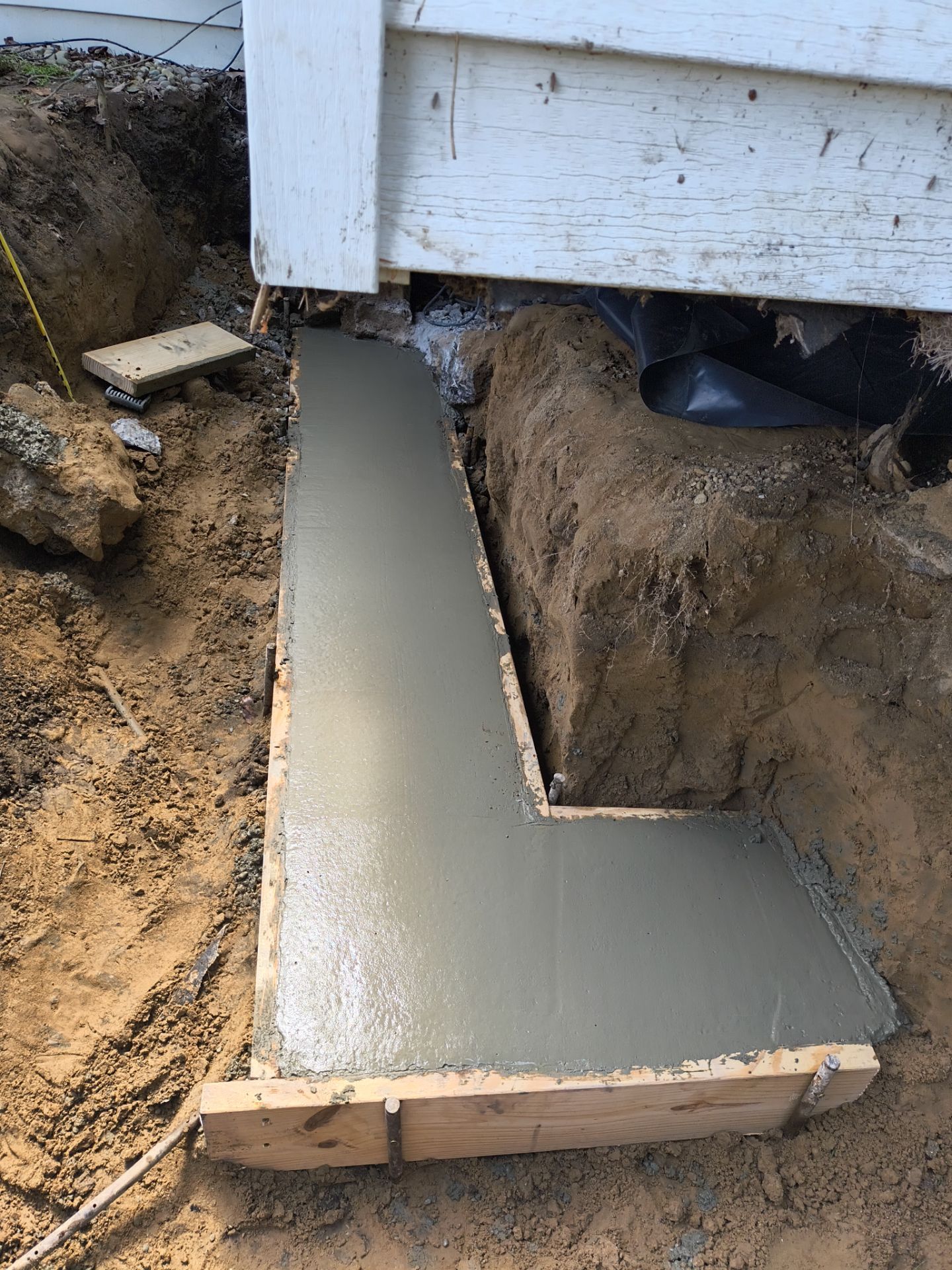 Crawl Space Interior/Exterior Waterproofing by Toledo Basement Repair 