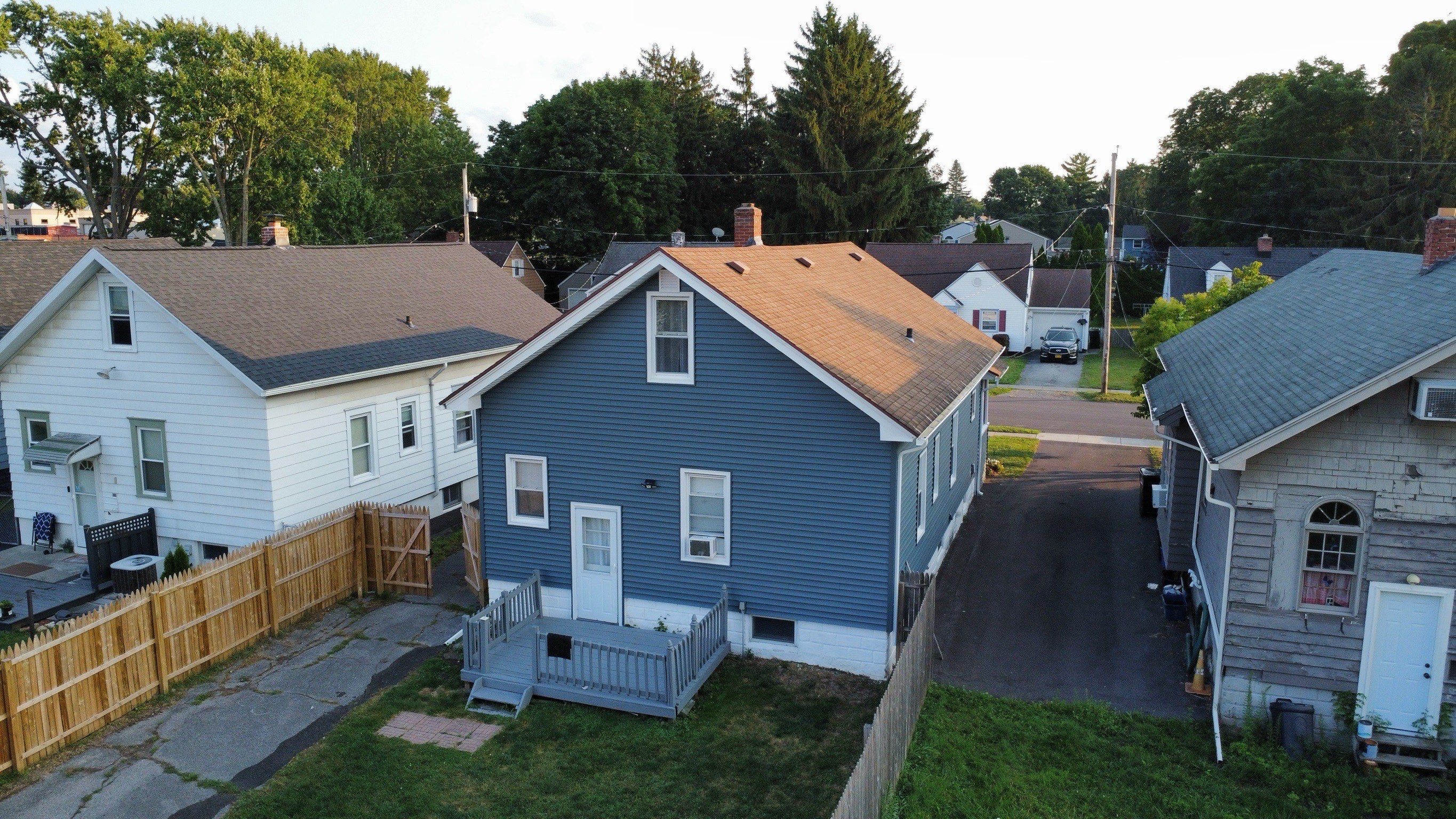 π‘ Siding Replacement Completed in Syracuse, NY π¨ by Alpha Omega Roofing LLC