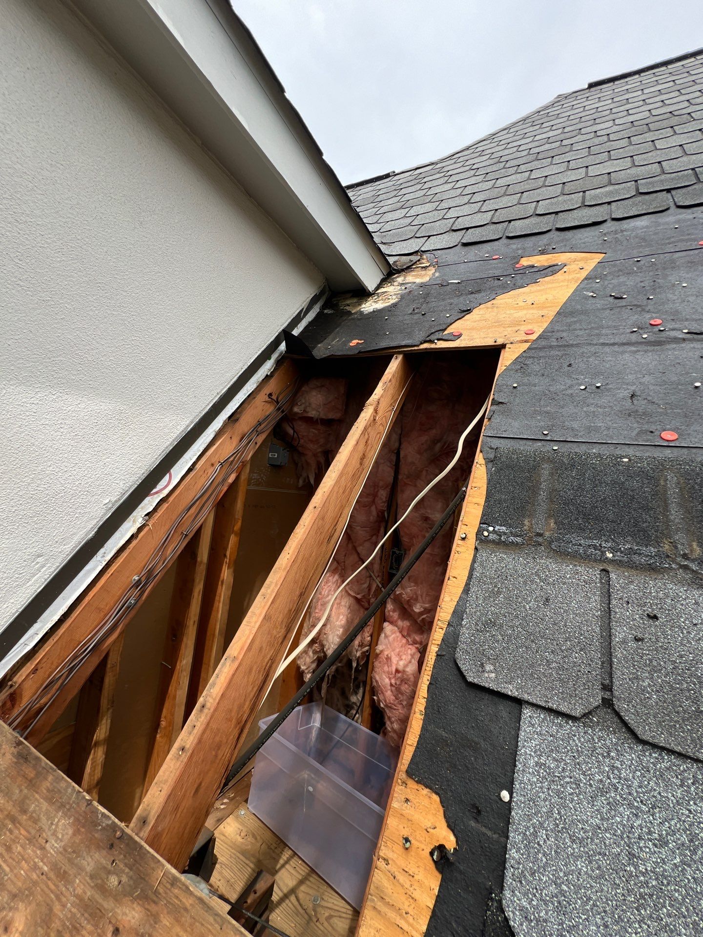 Residential Roofing Repair using Owen's Corning Duration (Lifetime) Shingles by Roof Repair Company