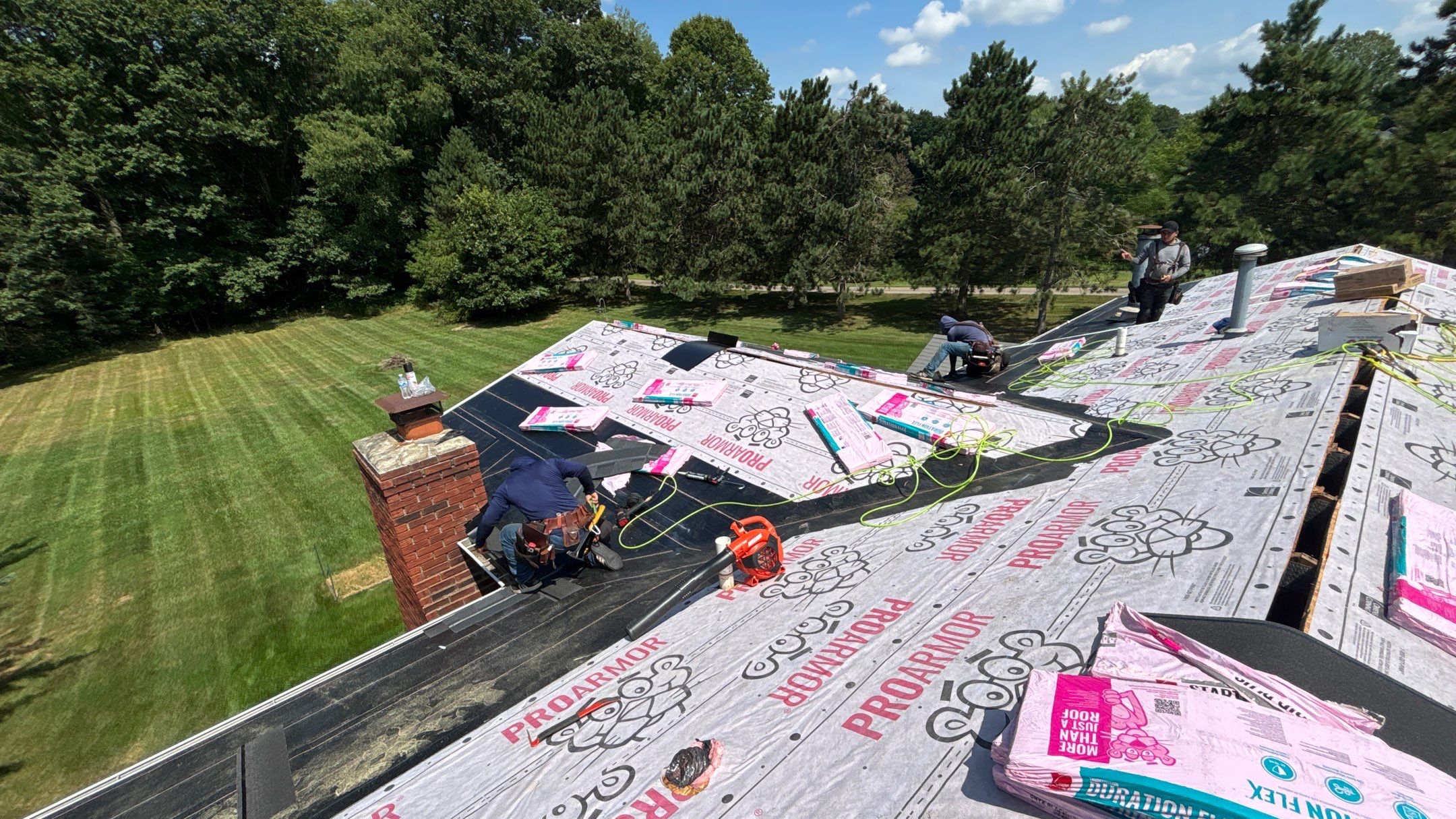 Roof Replacement using Owens Corning Onyx Black by 180 Contractors