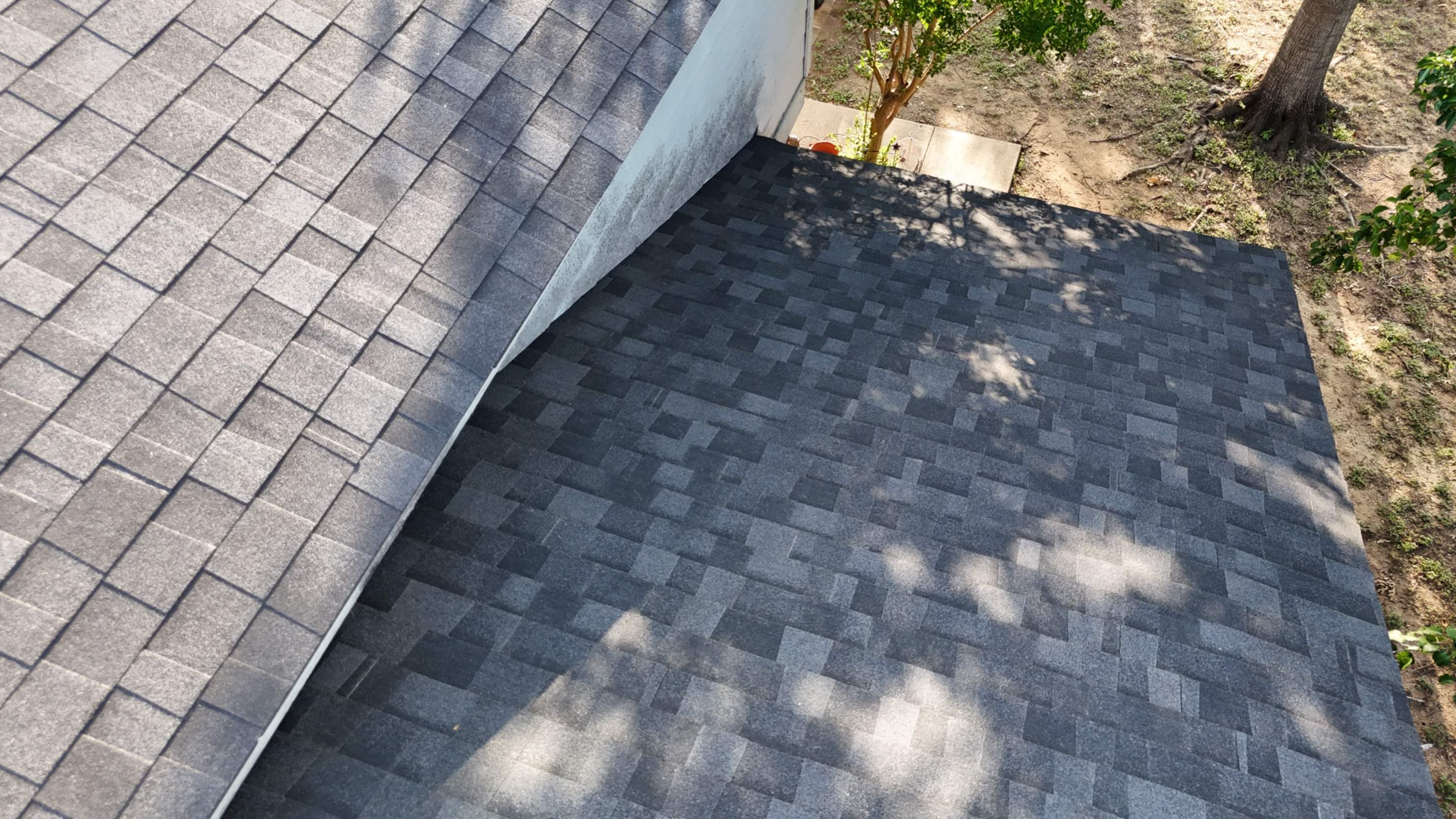 Onyx Black - Owens Corning TruDefinition Duration by RoofsOnly.com